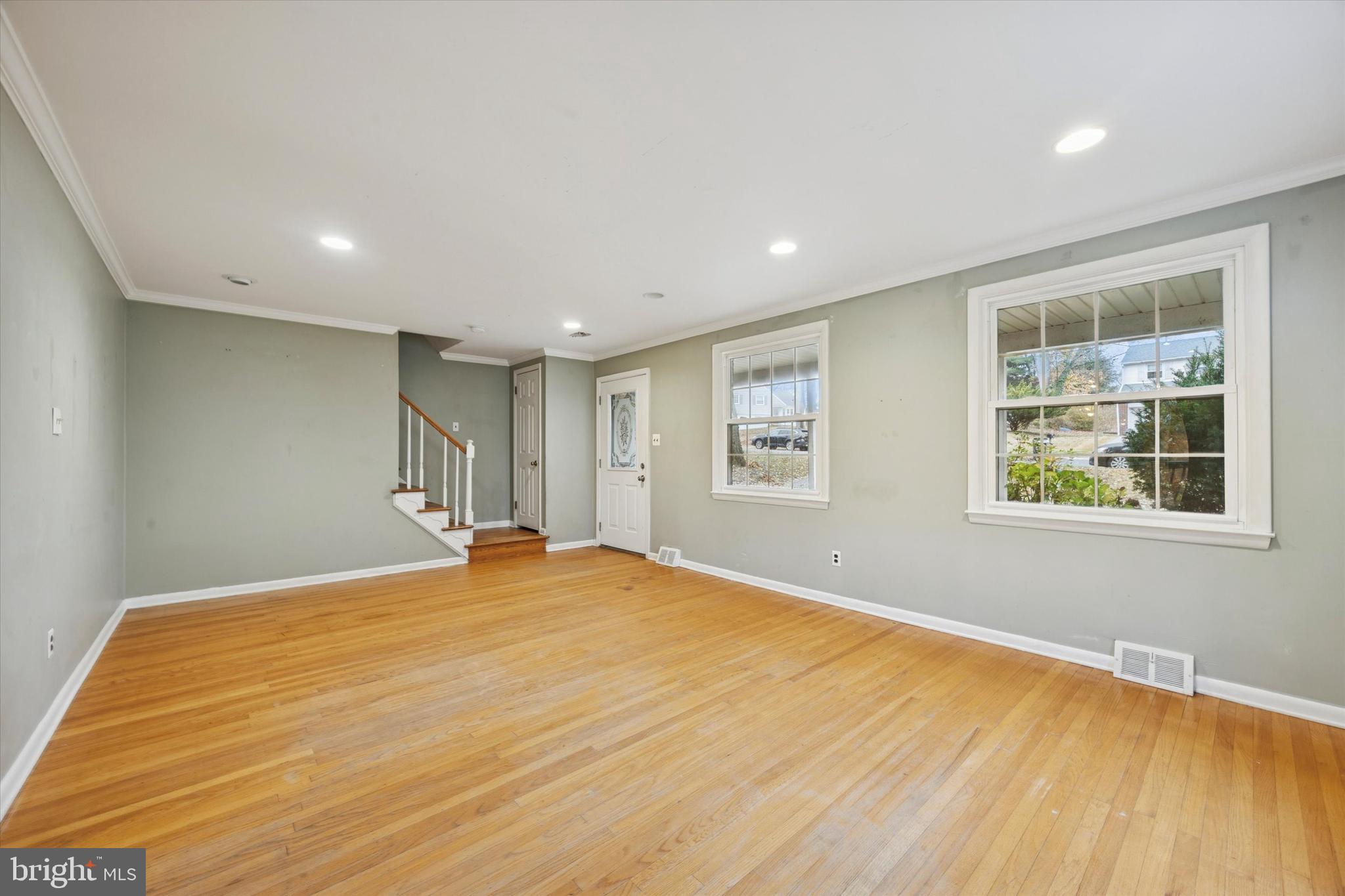 BEATTY HILLS - Residential