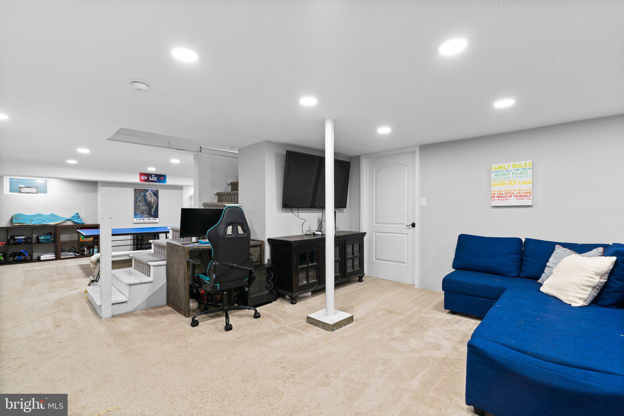 TUCKER - Residential