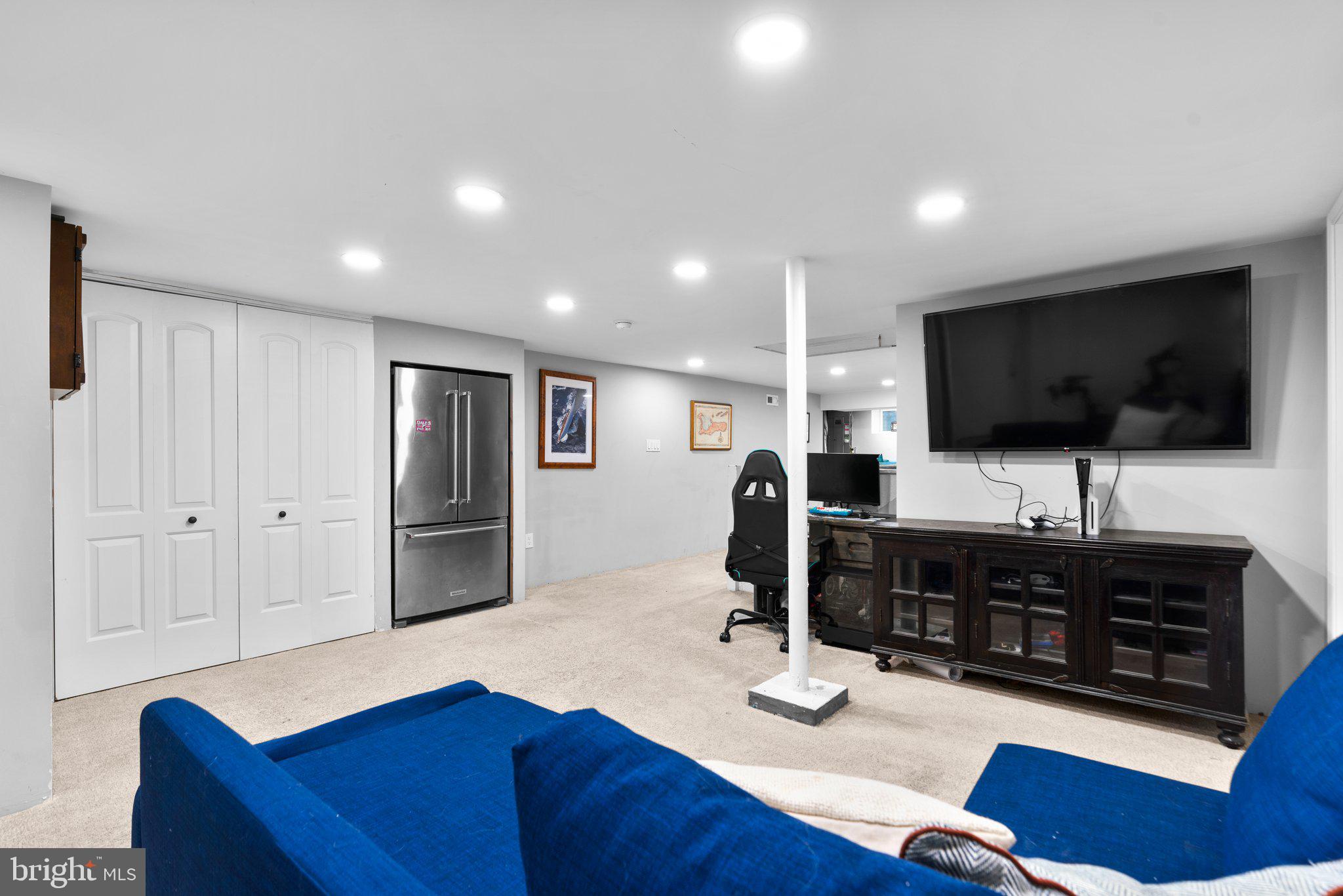 TUCKER - Residential