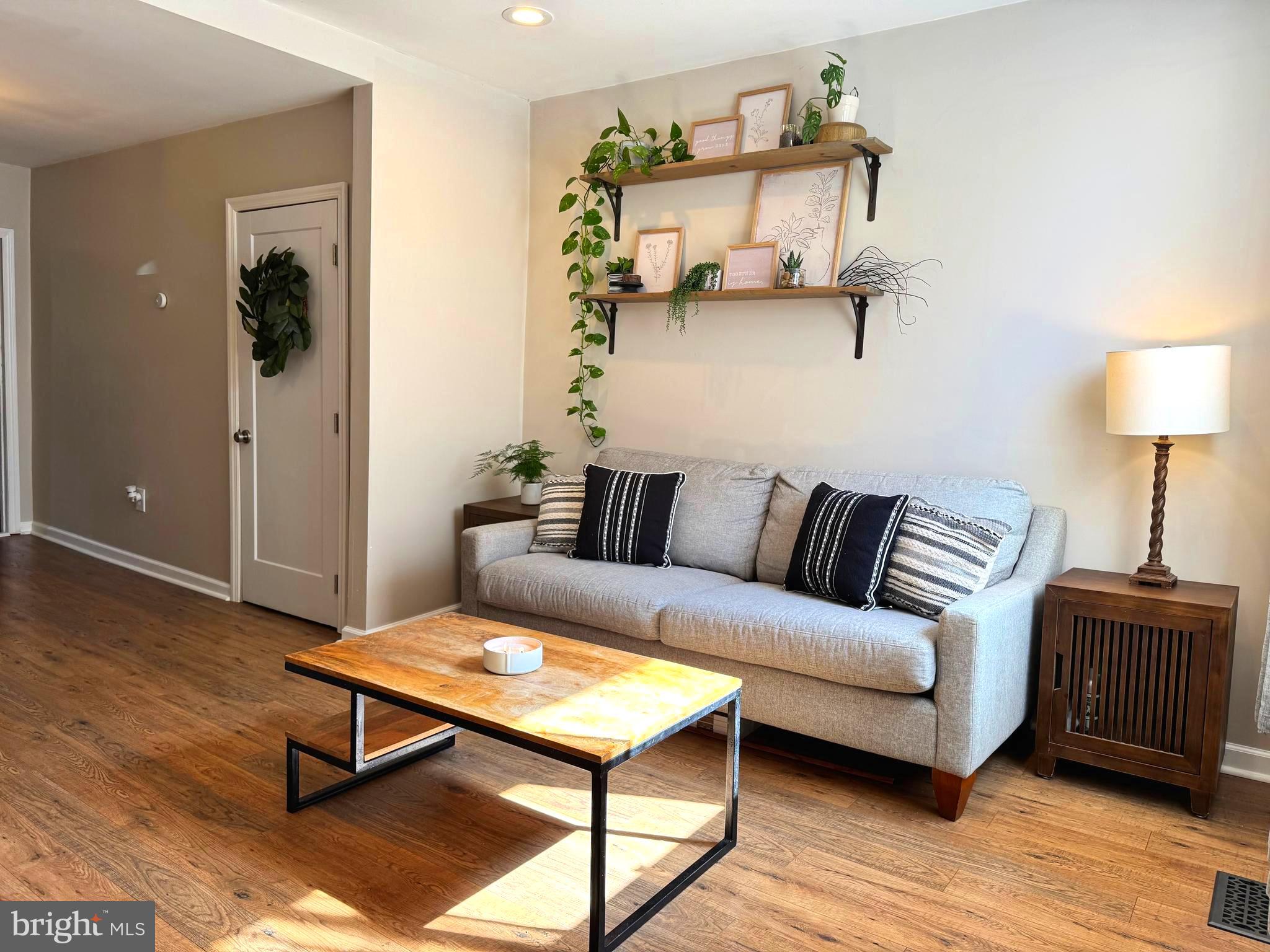 MIDTOWN - Residential