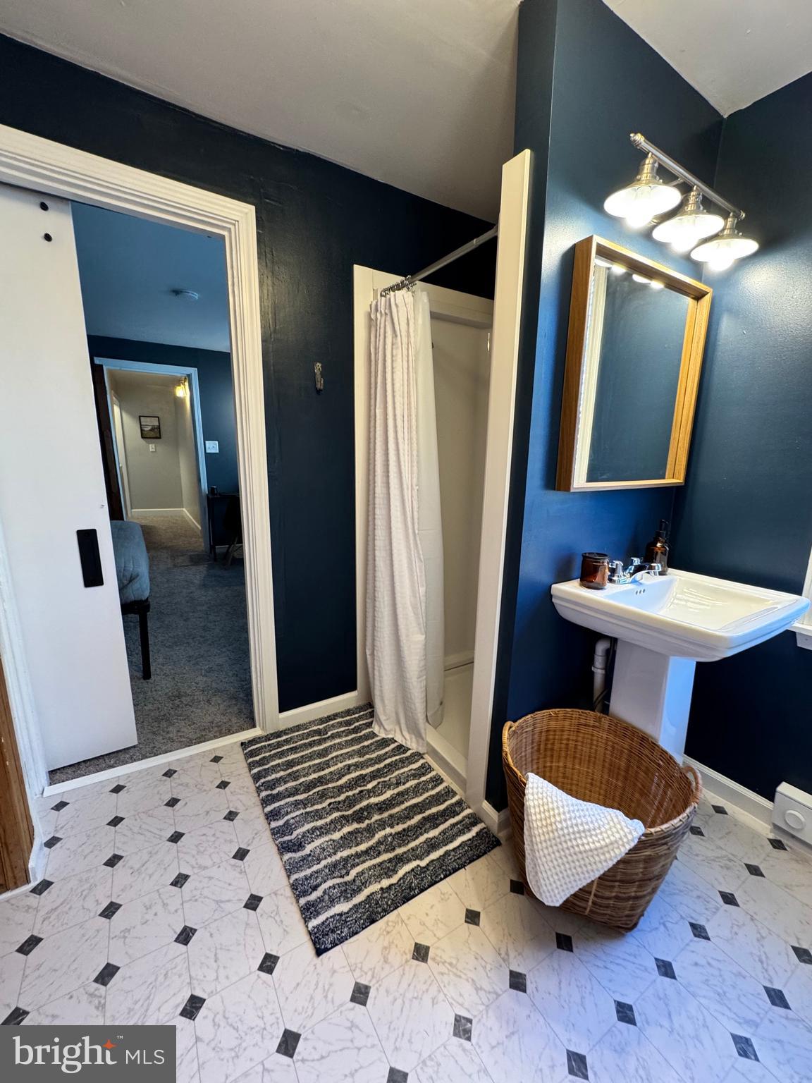 MIDTOWN - Residential