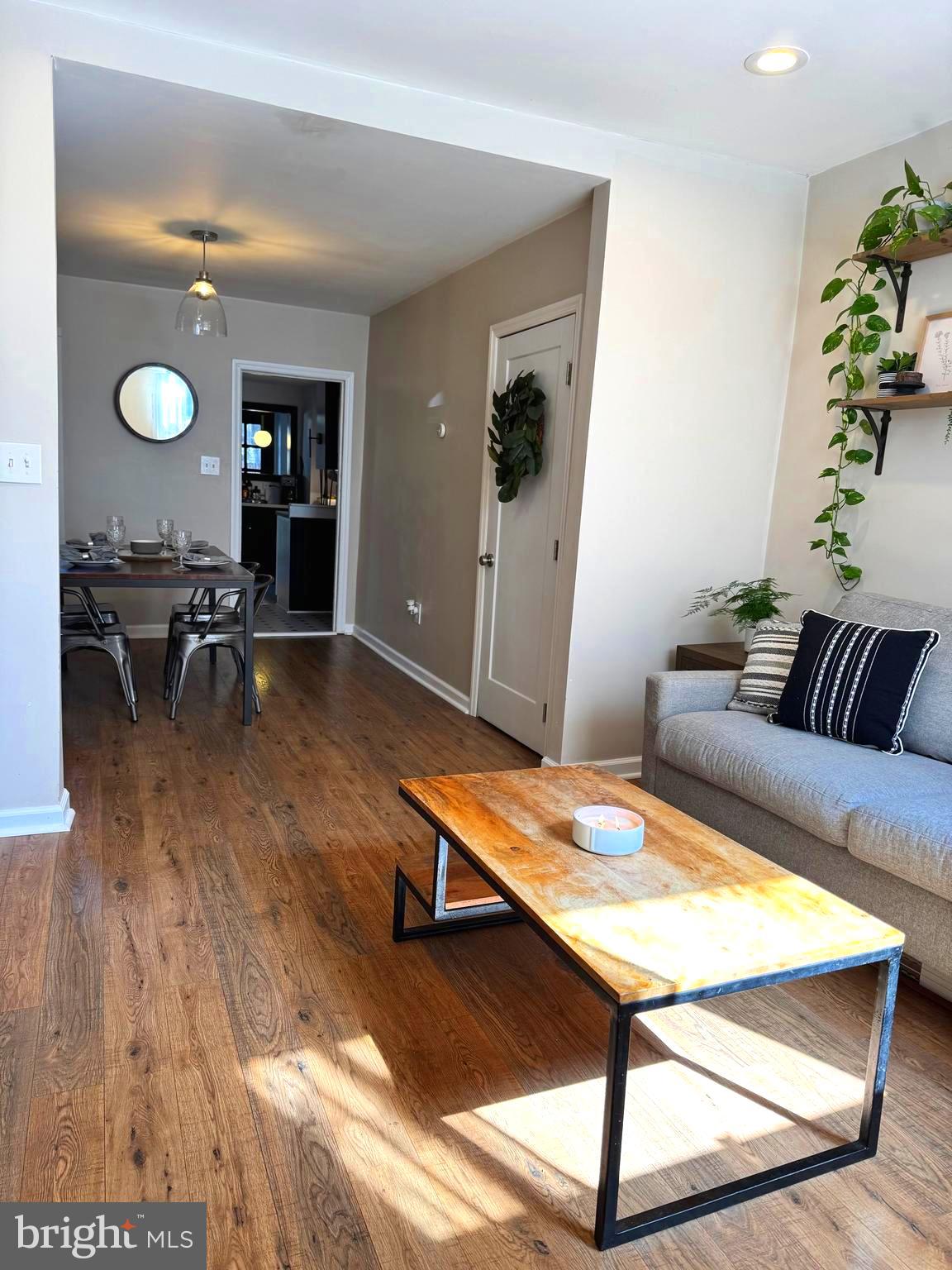 MIDTOWN - Residential