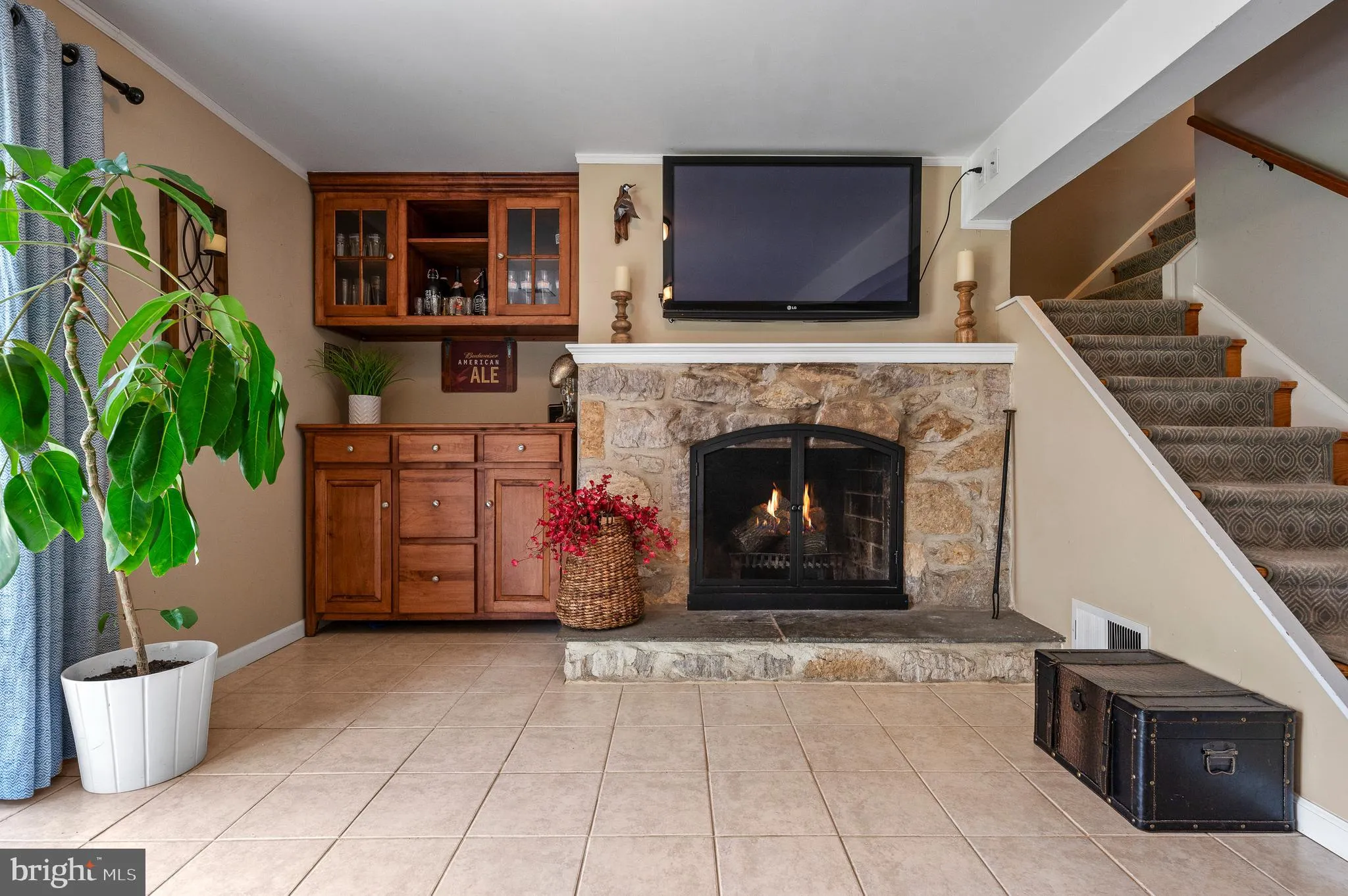 Paoli, Pennsylvania 19301, United States, 4 Bedrooms Bedrooms, ,3 BathroomsBathrooms,Residential,Pending,112490