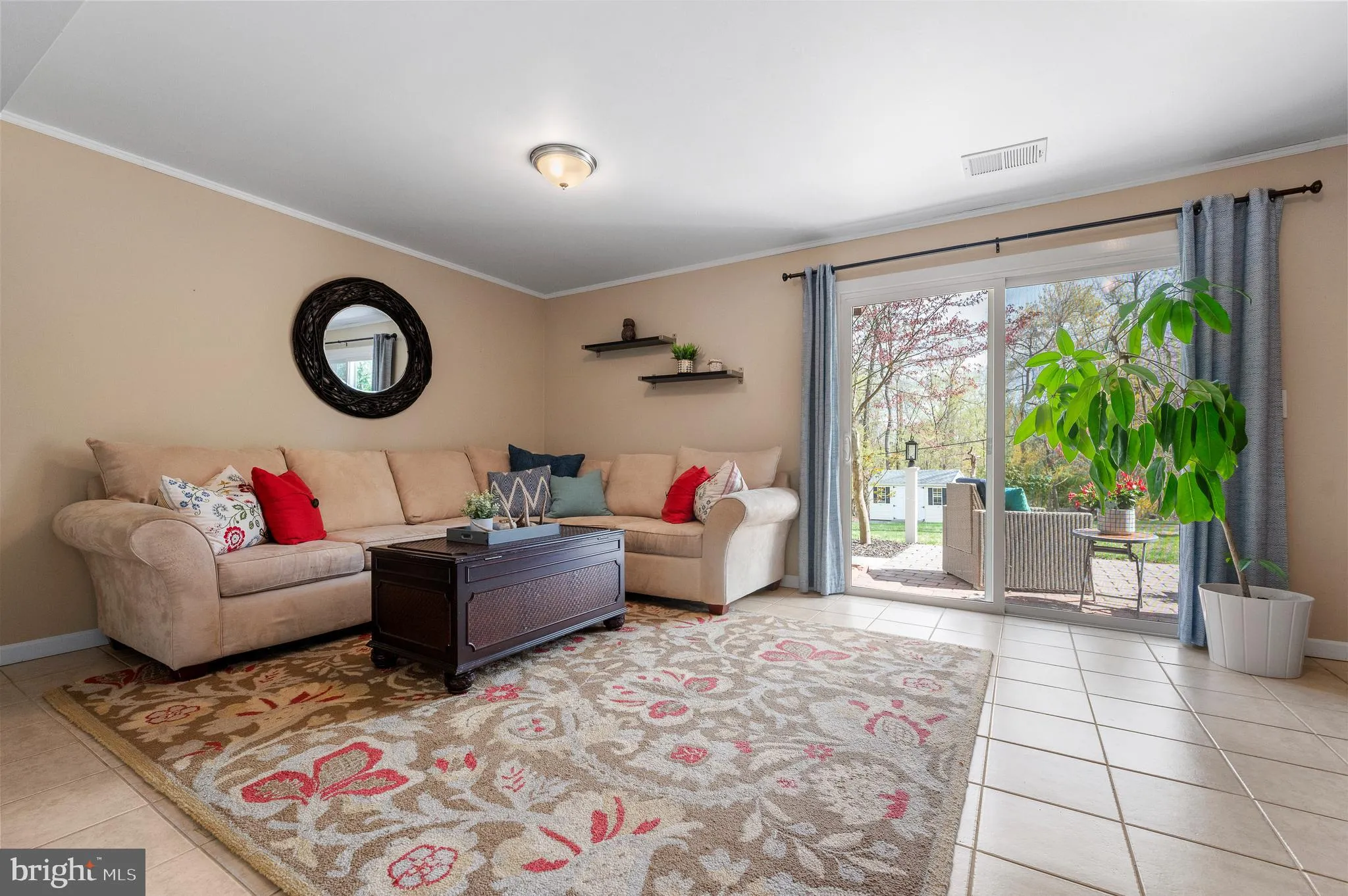 Paoli, Pennsylvania 19301, United States, 4 Bedrooms Bedrooms, ,3 BathroomsBathrooms,Residential,Pending,112490