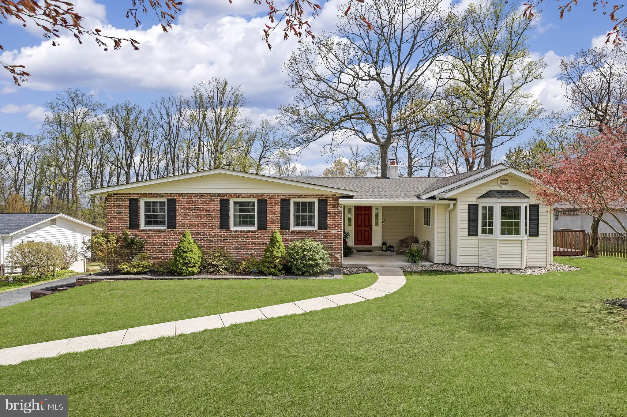 Paoli, Pennsylvania 19301, United States, 4 Bedrooms Bedrooms, ,3 BathroomsBathrooms,Residential,Pending,112490