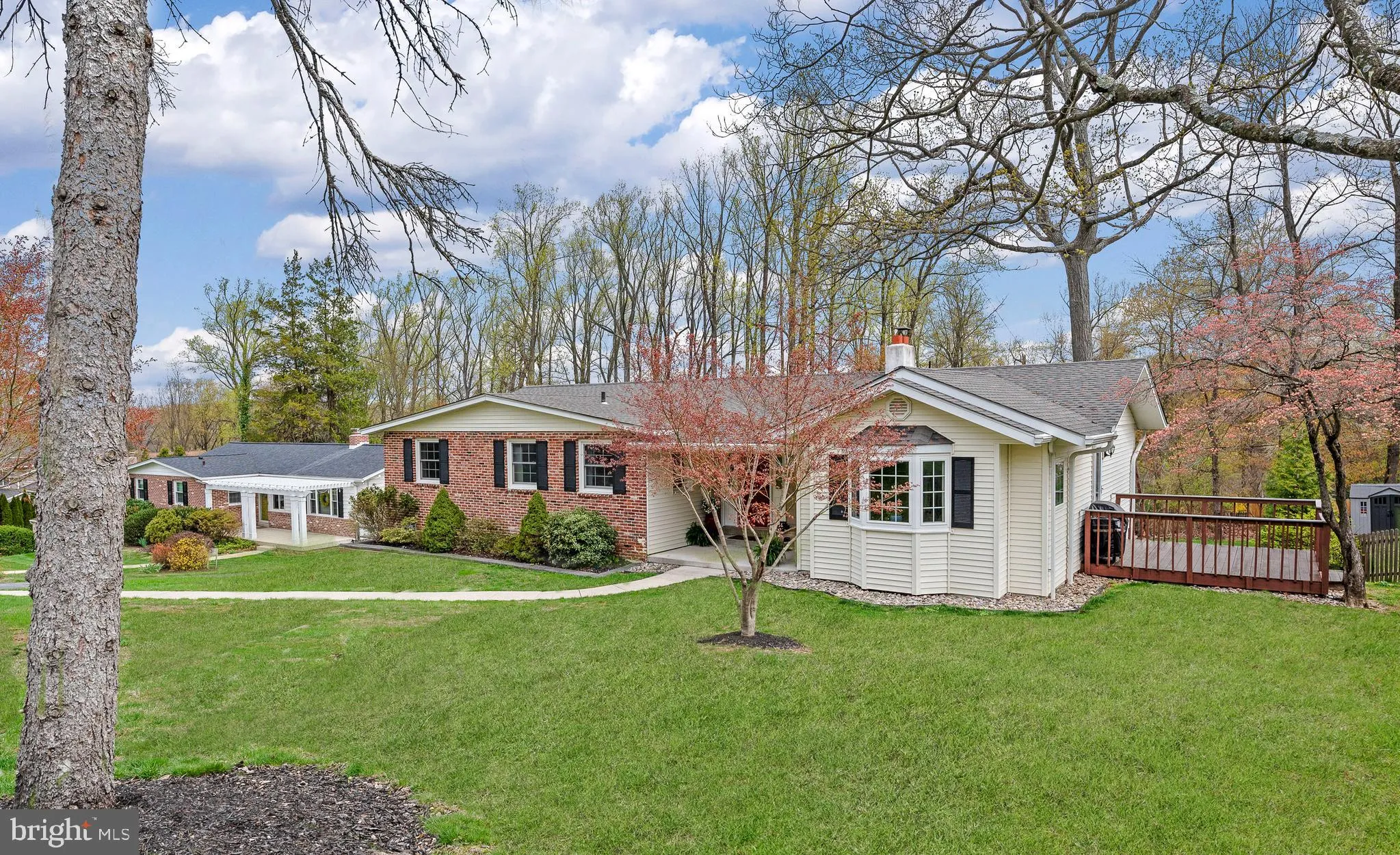 Paoli, Pennsylvania 19301, United States, 4 Bedrooms Bedrooms, ,3 BathroomsBathrooms,Residential,Pending,112490