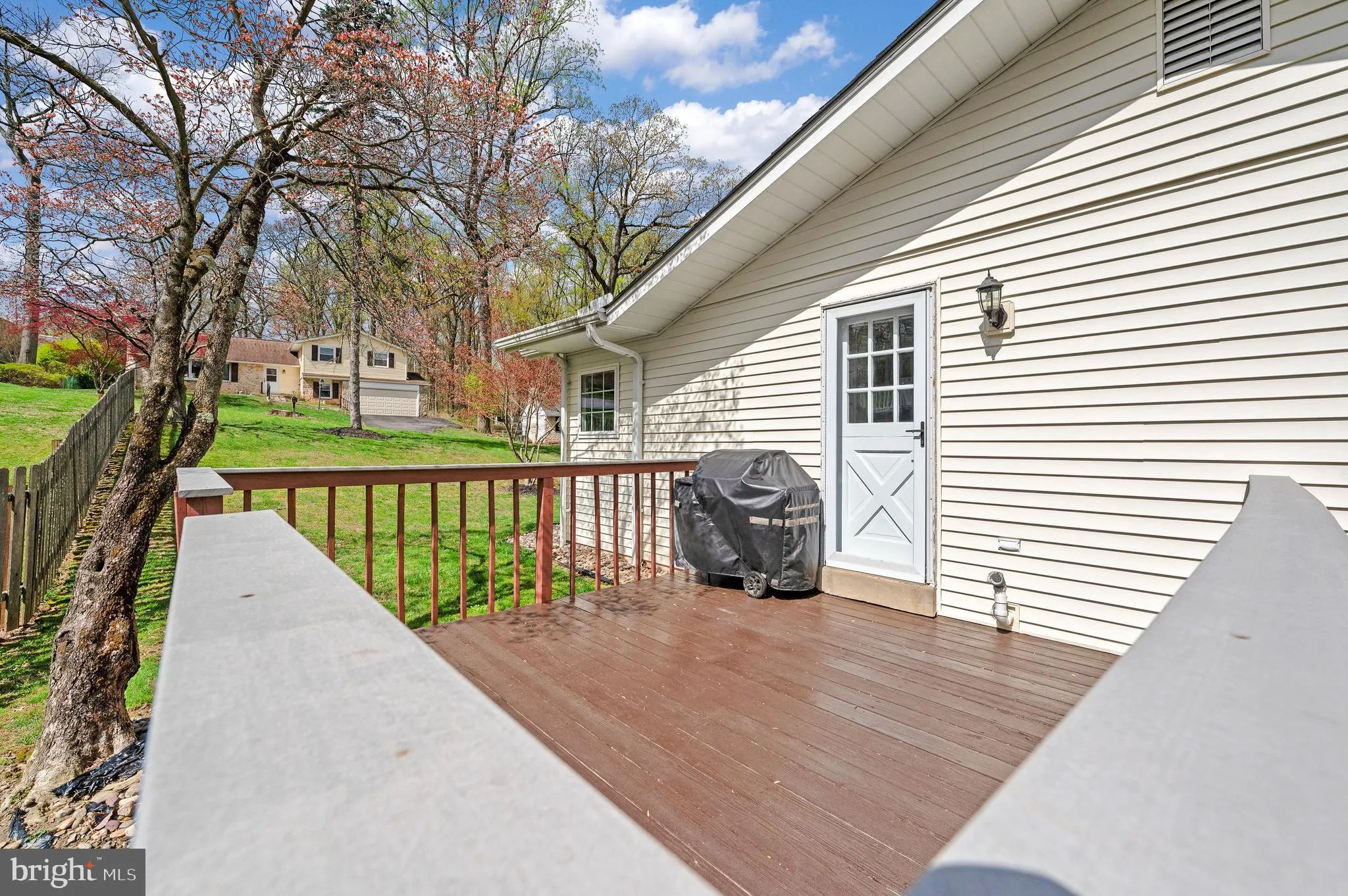 Paoli, Pennsylvania 19301, United States, 4 Bedrooms Bedrooms, ,3 BathroomsBathrooms,Residential,Pending,112490