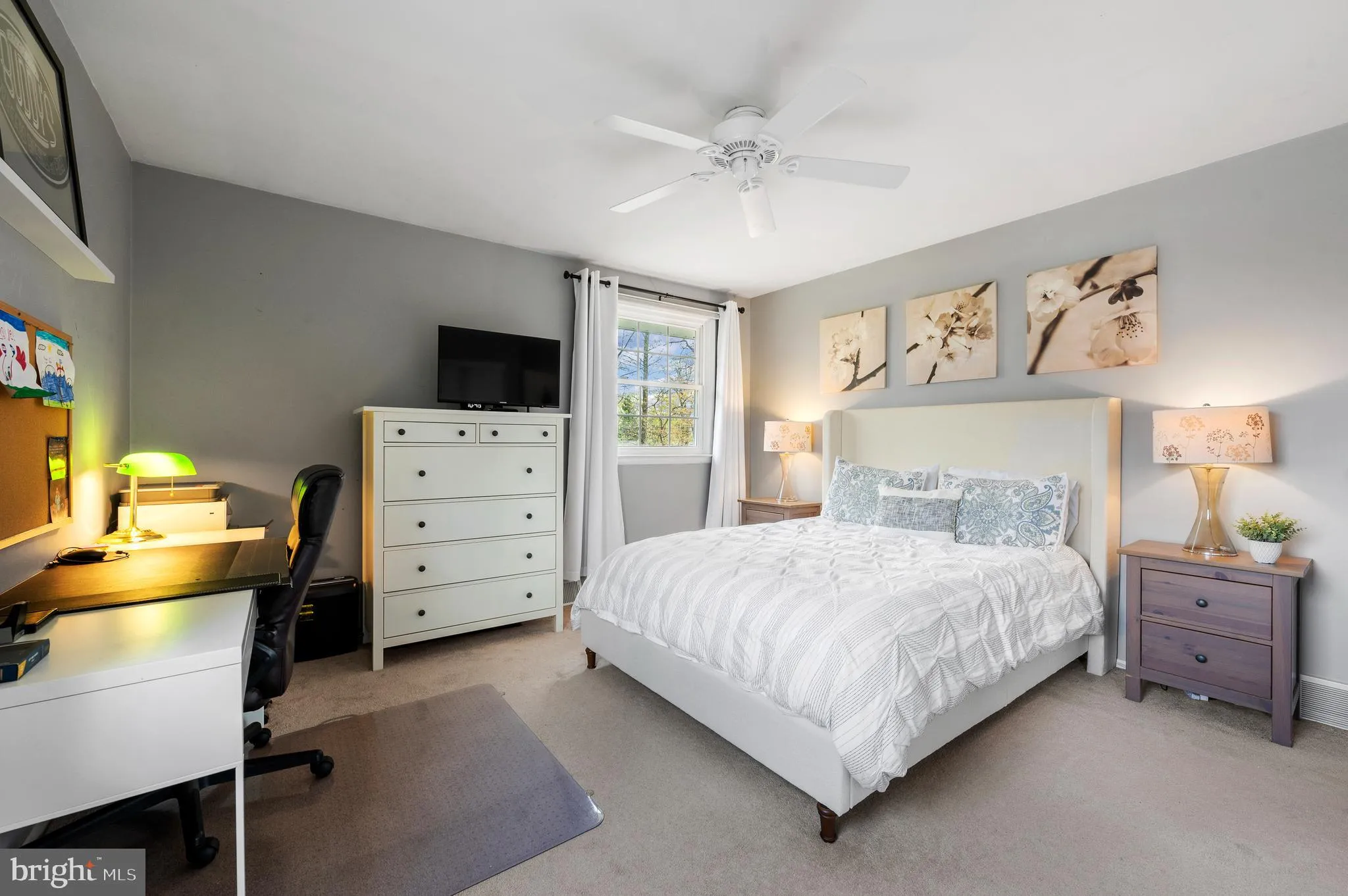 Paoli, Pennsylvania 19301, United States, 4 Bedrooms Bedrooms, ,3 BathroomsBathrooms,Residential,Pending,112490