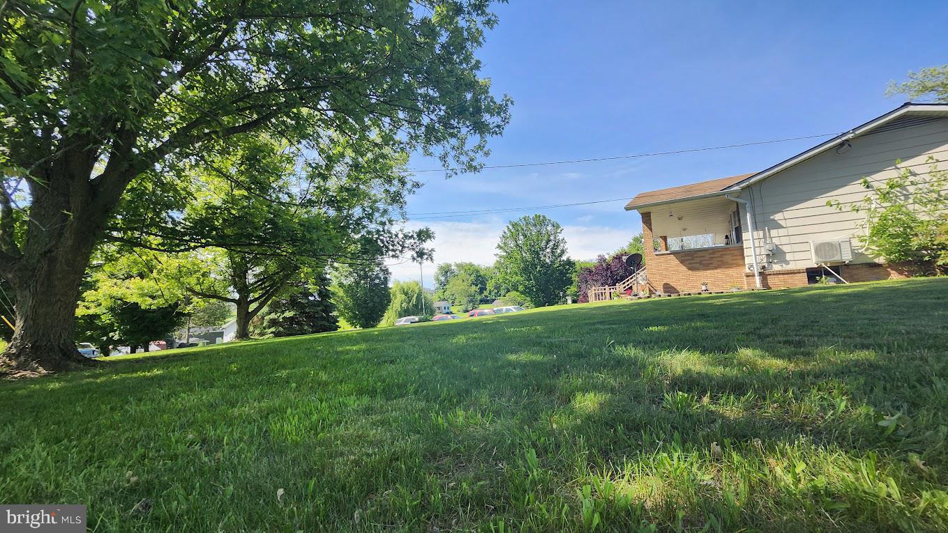 210 CRESTVIEW DRIVE