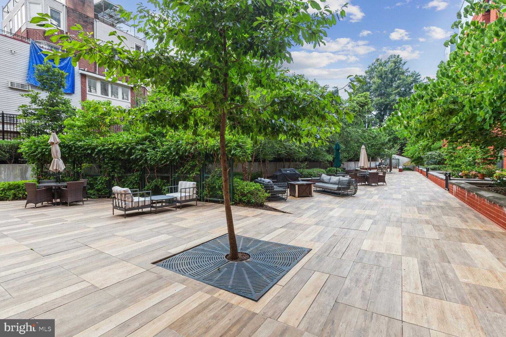 KEY AND NASH - Residential