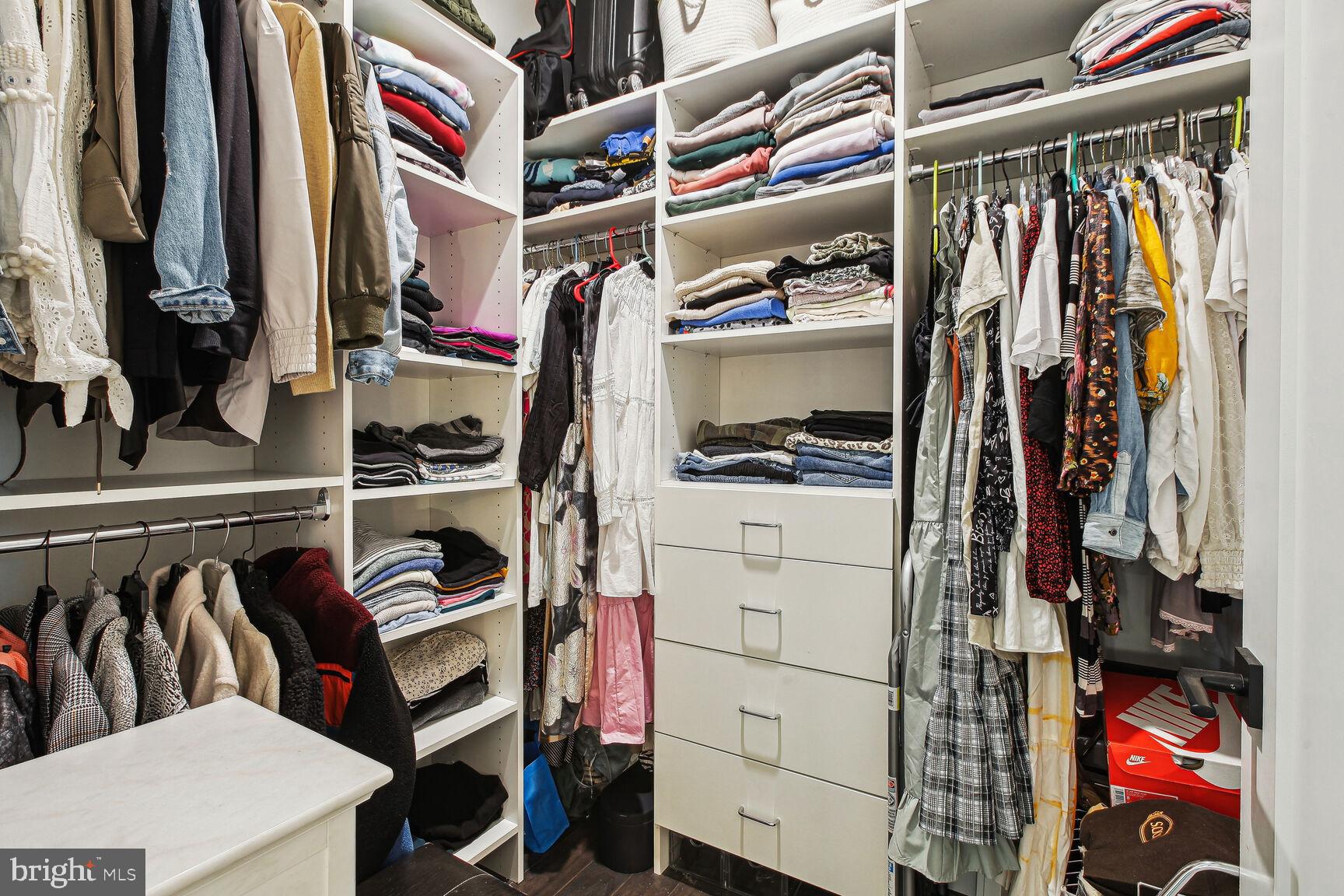 KEY AND NASH - Residential