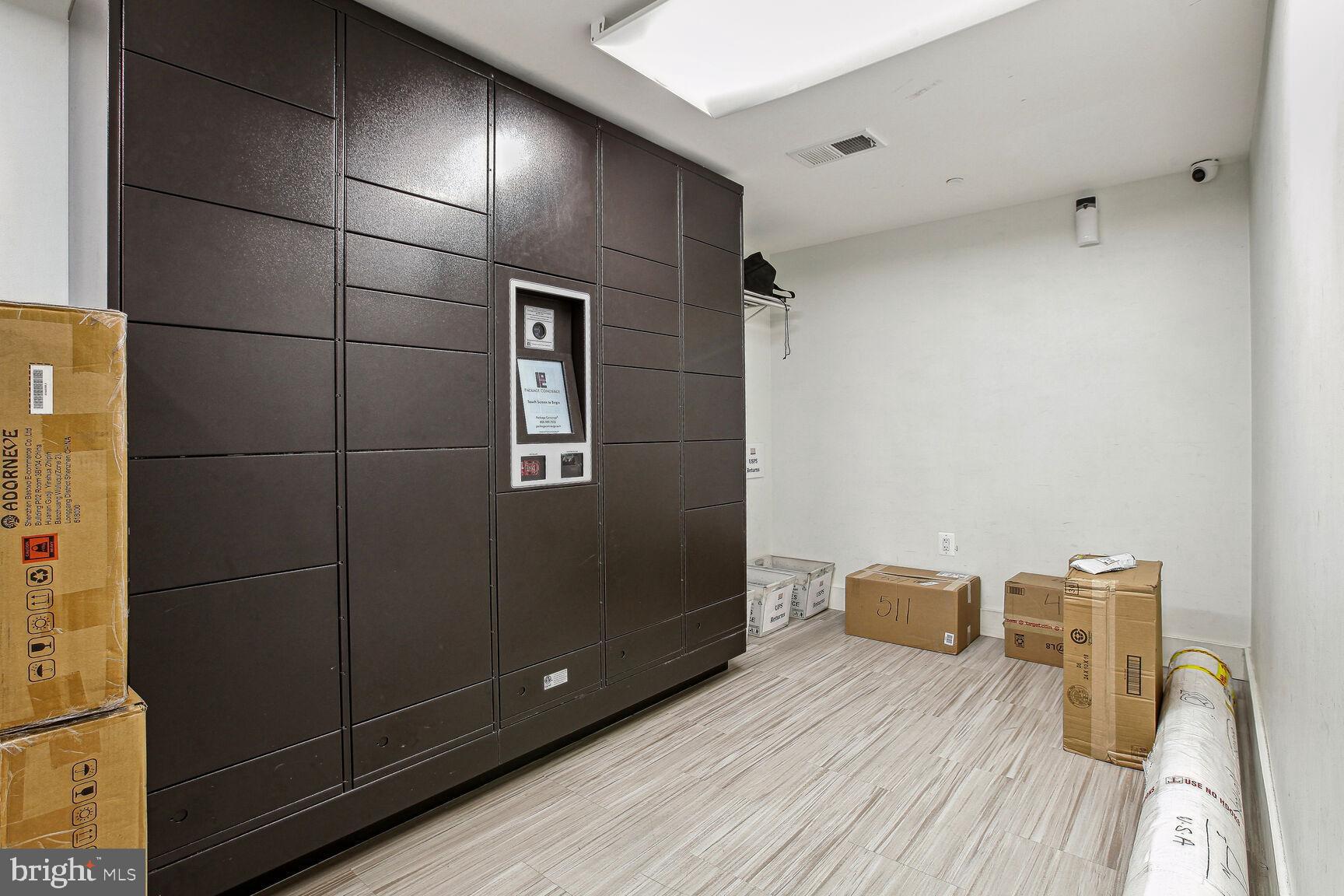 KEY AND NASH - Residential