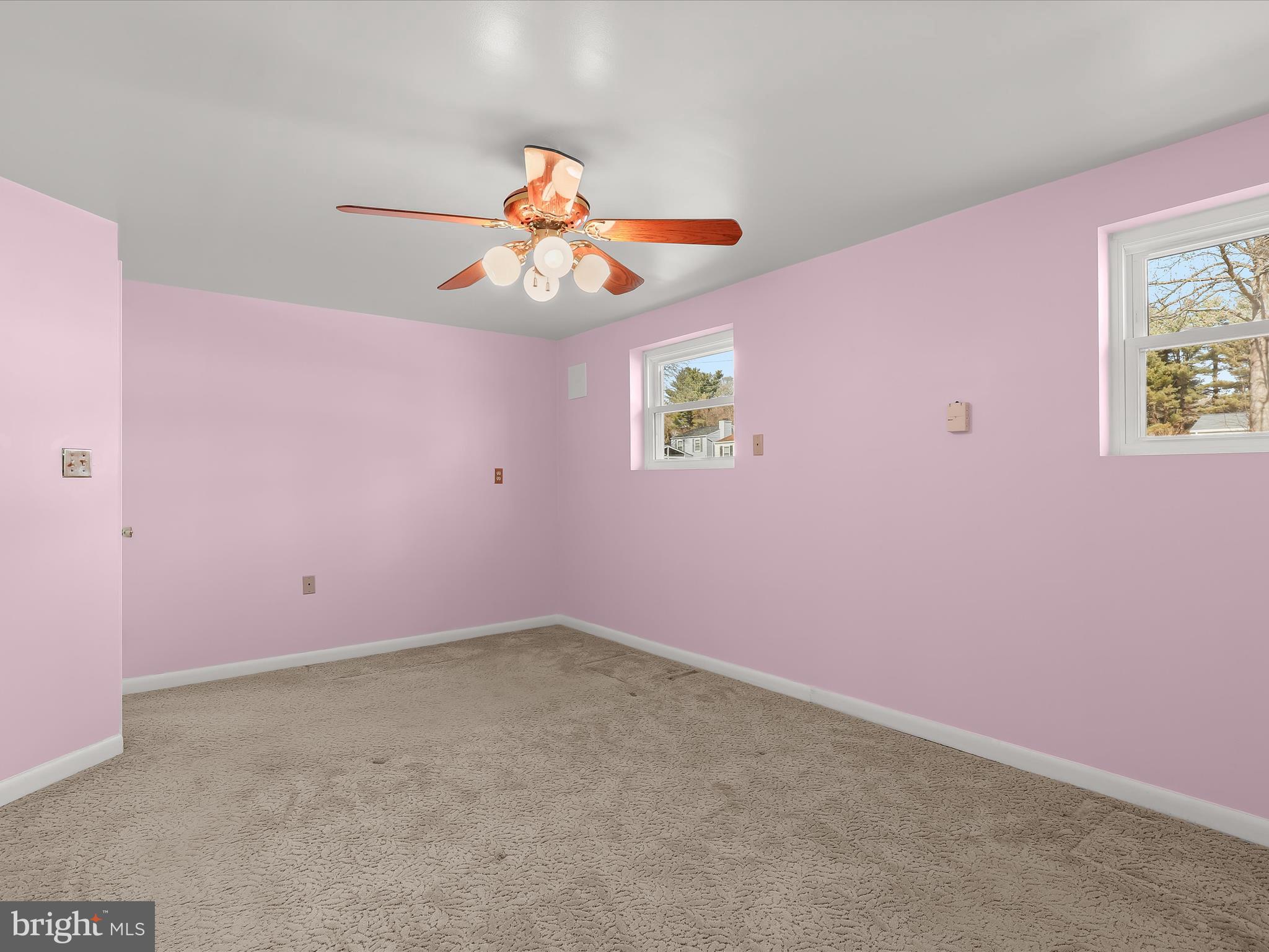 VILLAGE OF OWEN BROWN - Residential