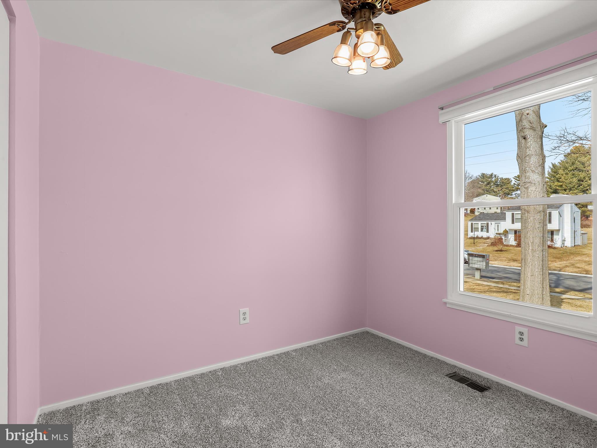 VILLAGE OF OWEN BROWN - Residential