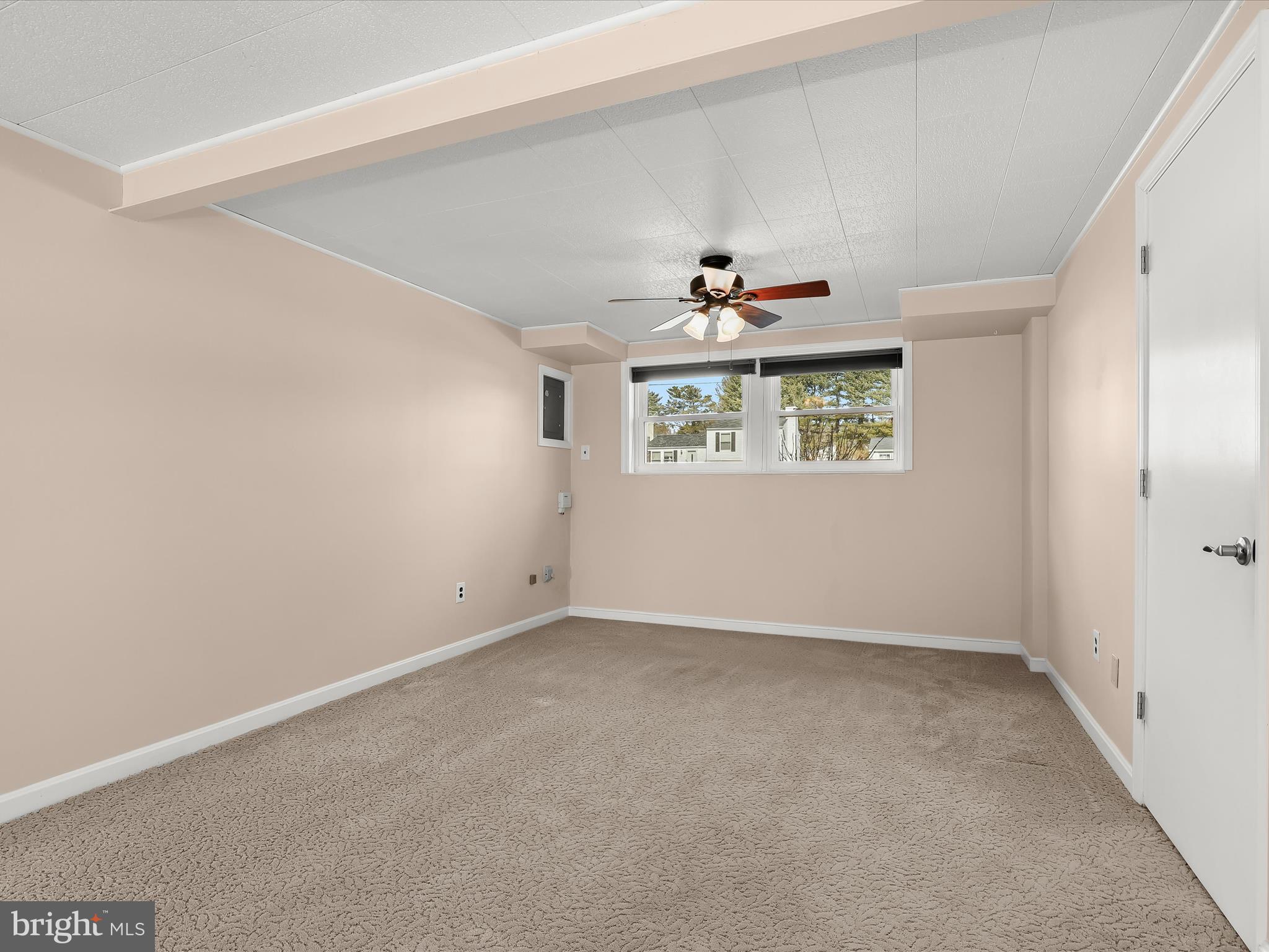 VILLAGE OF OWEN BROWN - Residential