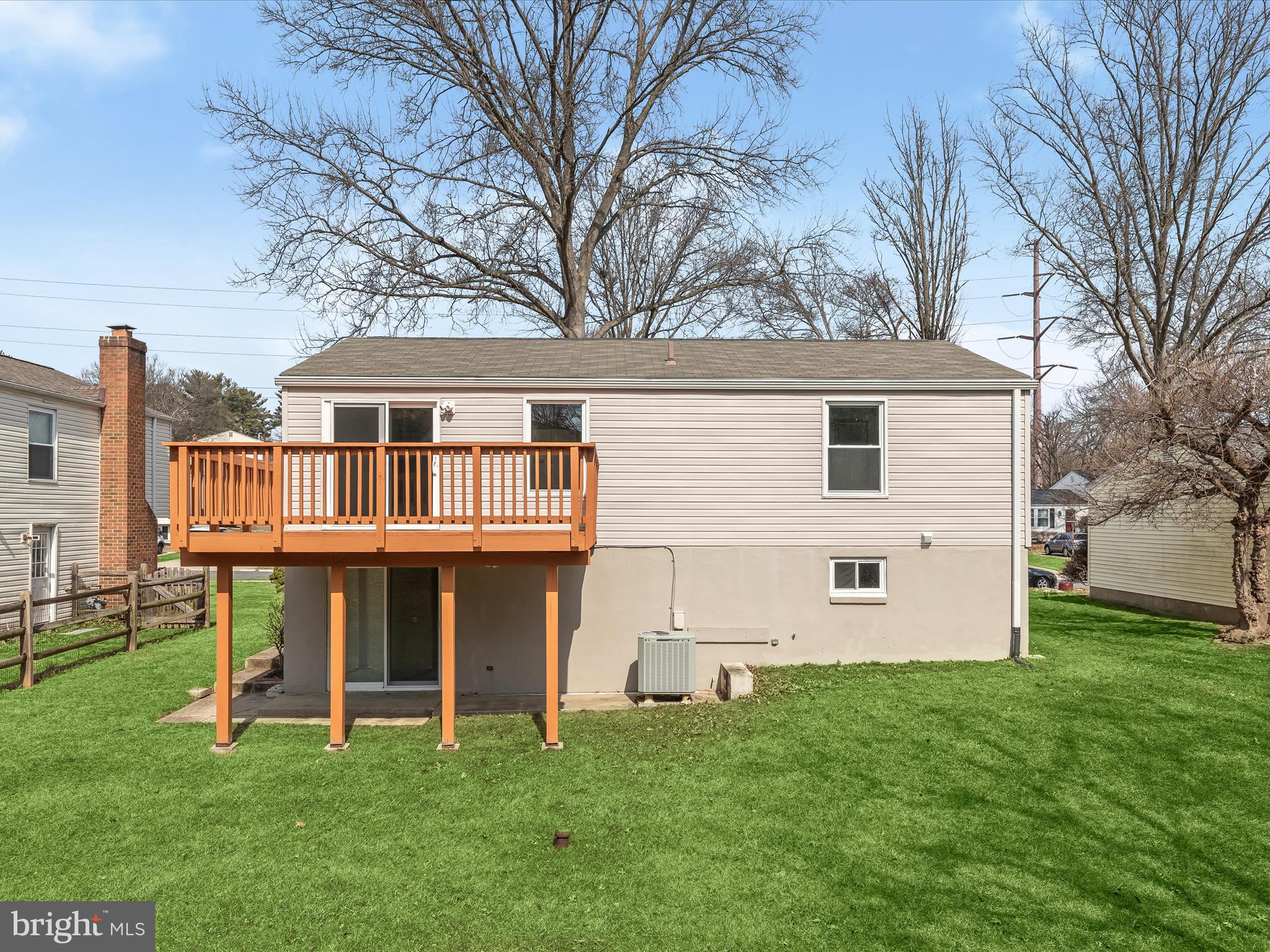 VILLAGE OF OWEN BROWN - Residential