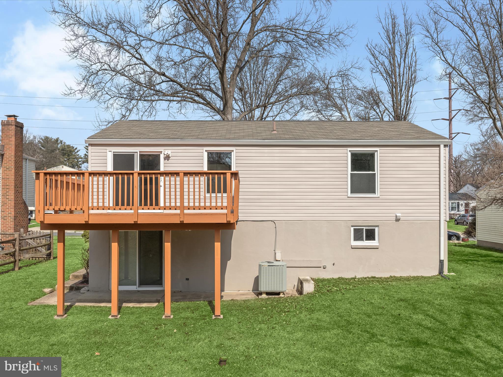 VILLAGE OF OWEN BROWN - Residential