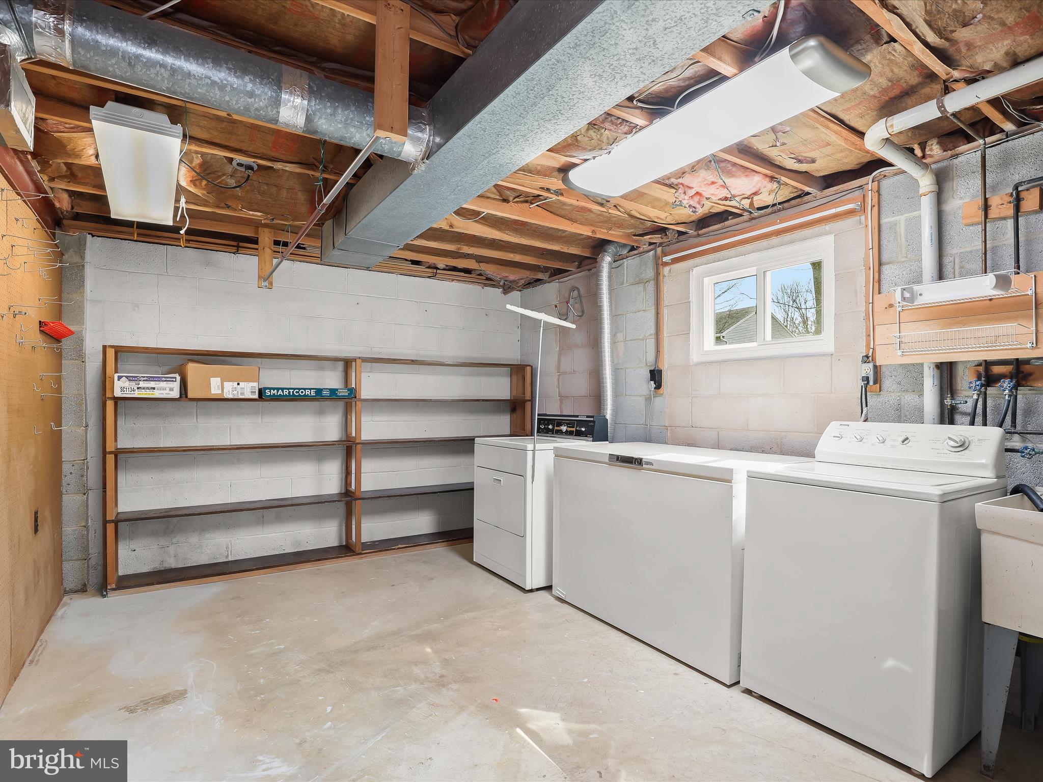 VILLAGE OF OWEN BROWN - Residential