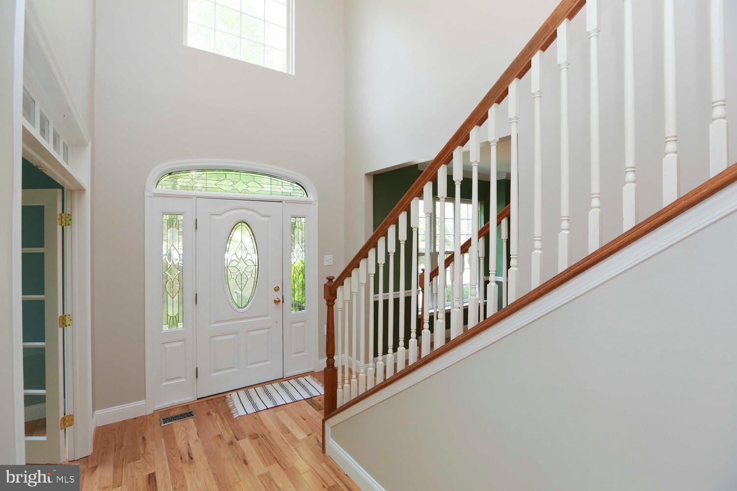 EAST FALLS - Residential Lease