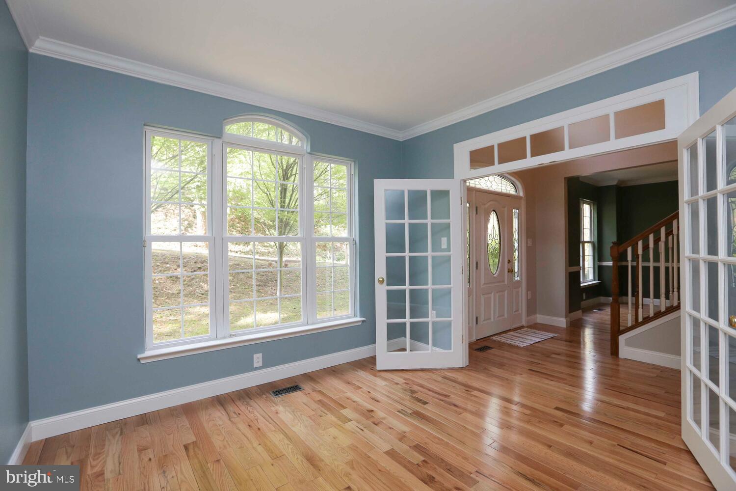 EAST FALLS - Residential Lease