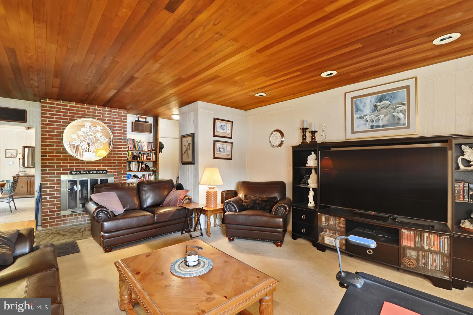 NORTH SHORES - Residential