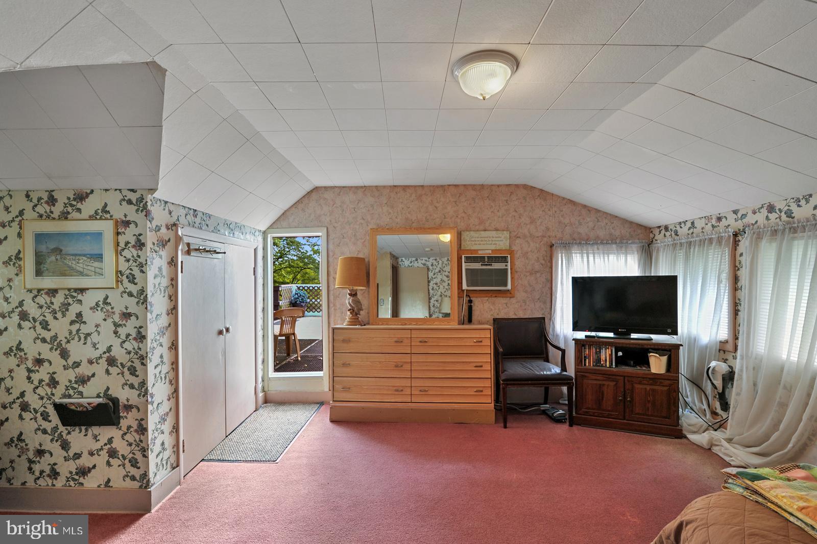 NORTH SHORES - Residential