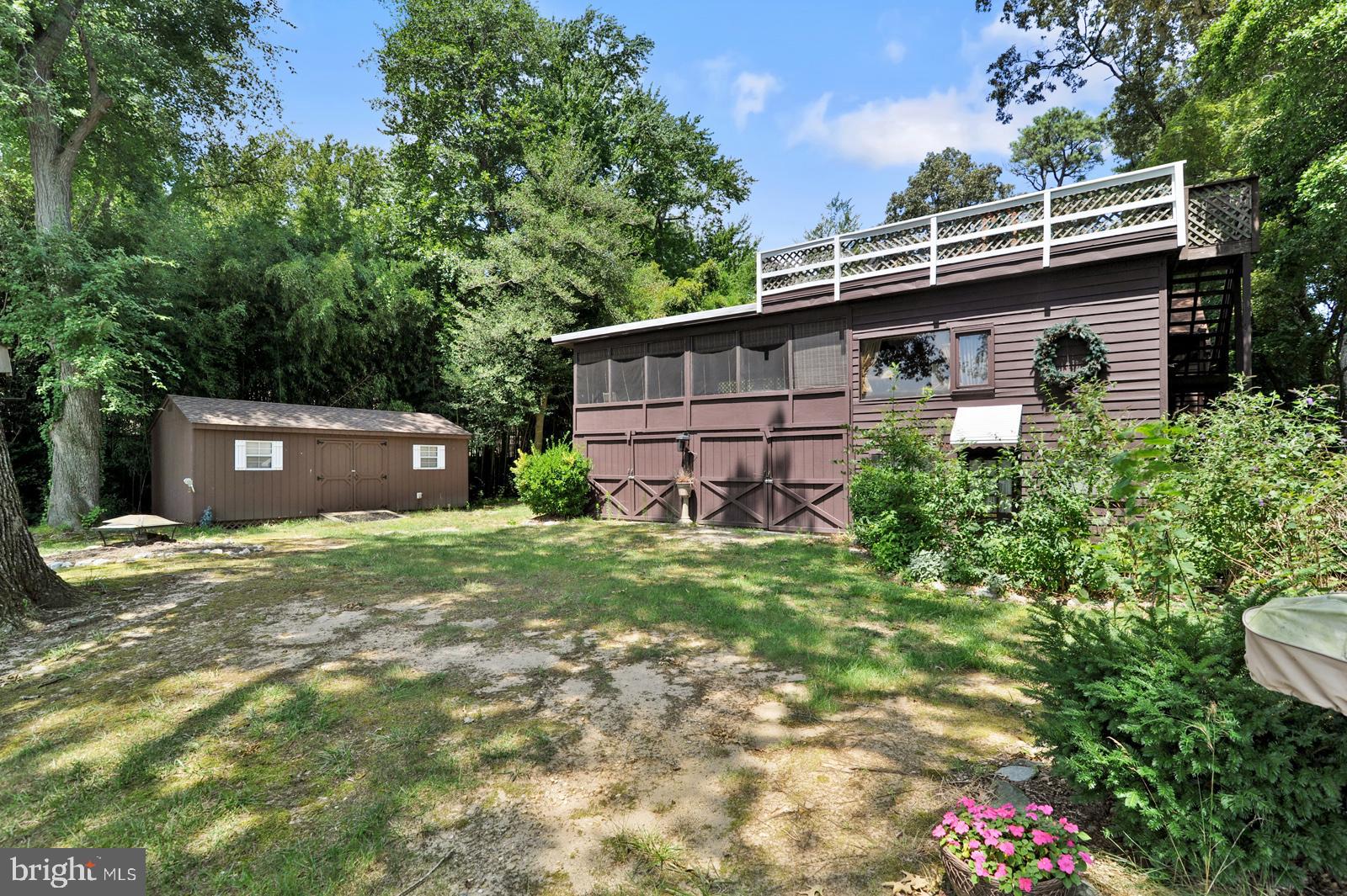 NORTH SHORES - Residential