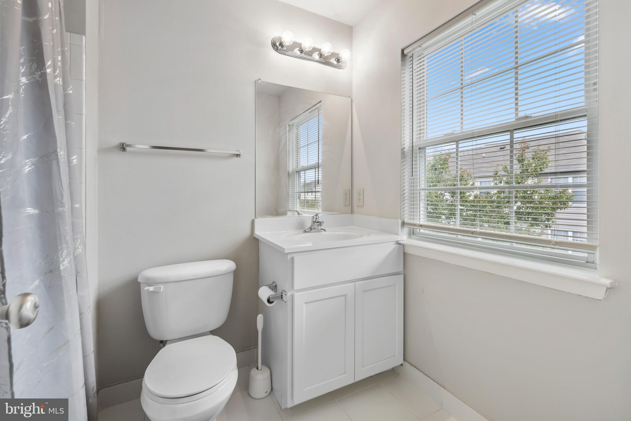 MOUNTAIN VILLAGE - Residential