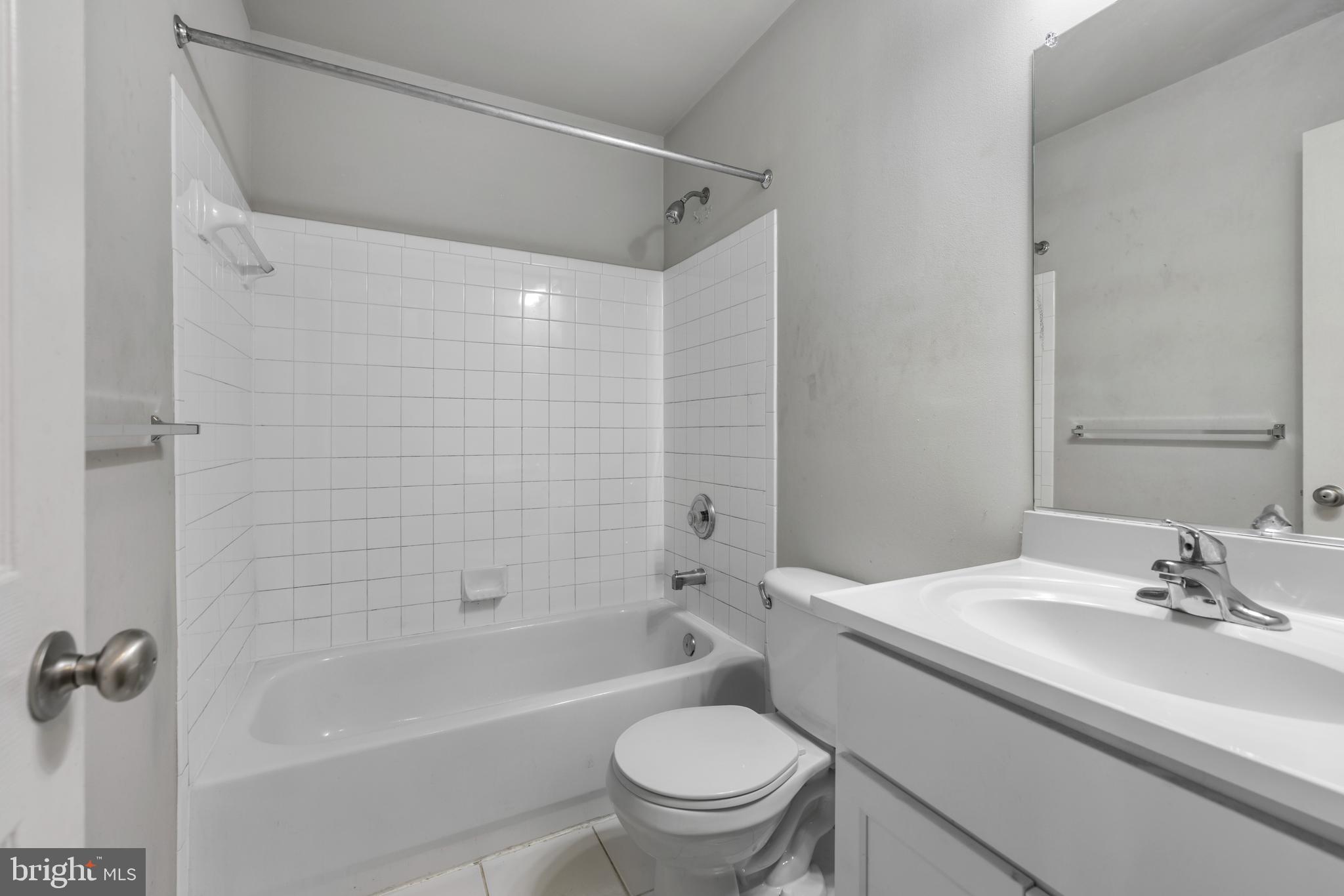 MOUNTAIN VILLAGE - Residential