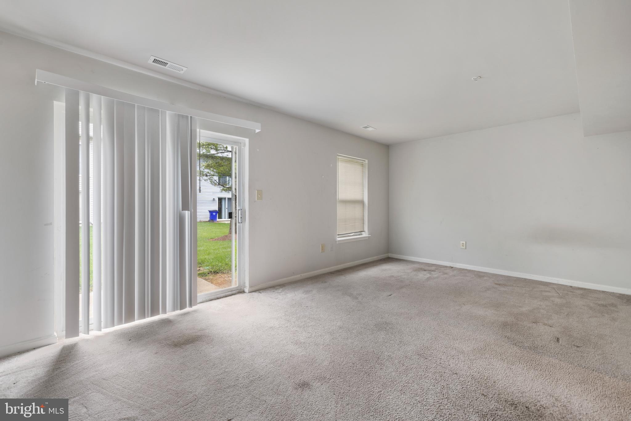 MOUNTAIN VILLAGE - Residential