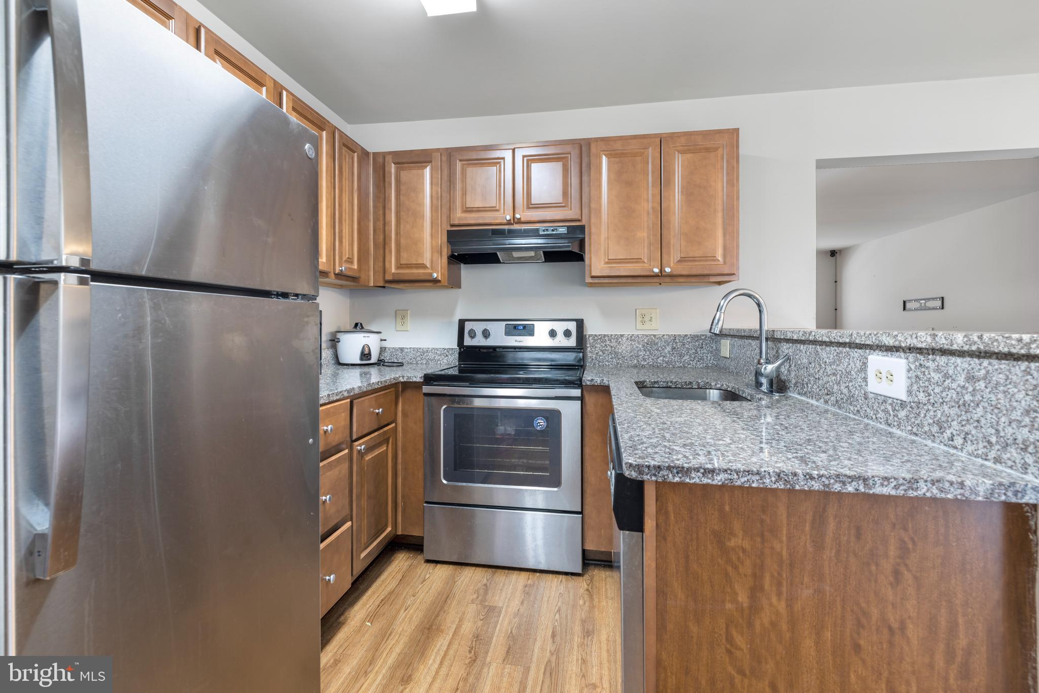 MOUNTAIN VILLAGE - Residential