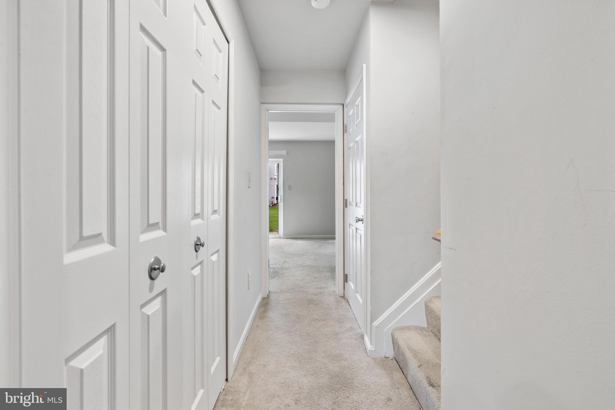 MOUNTAIN VILLAGE - Residential