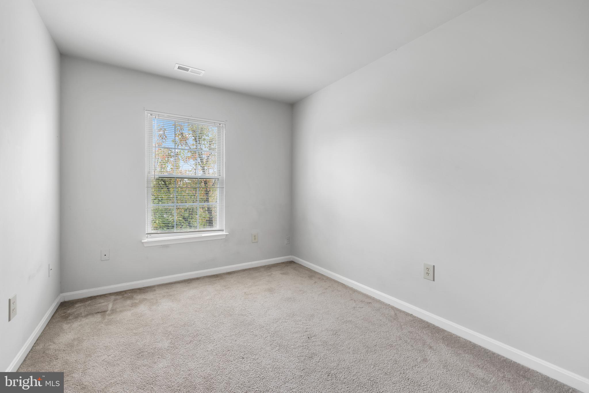 MOUNTAIN VILLAGE - Residential