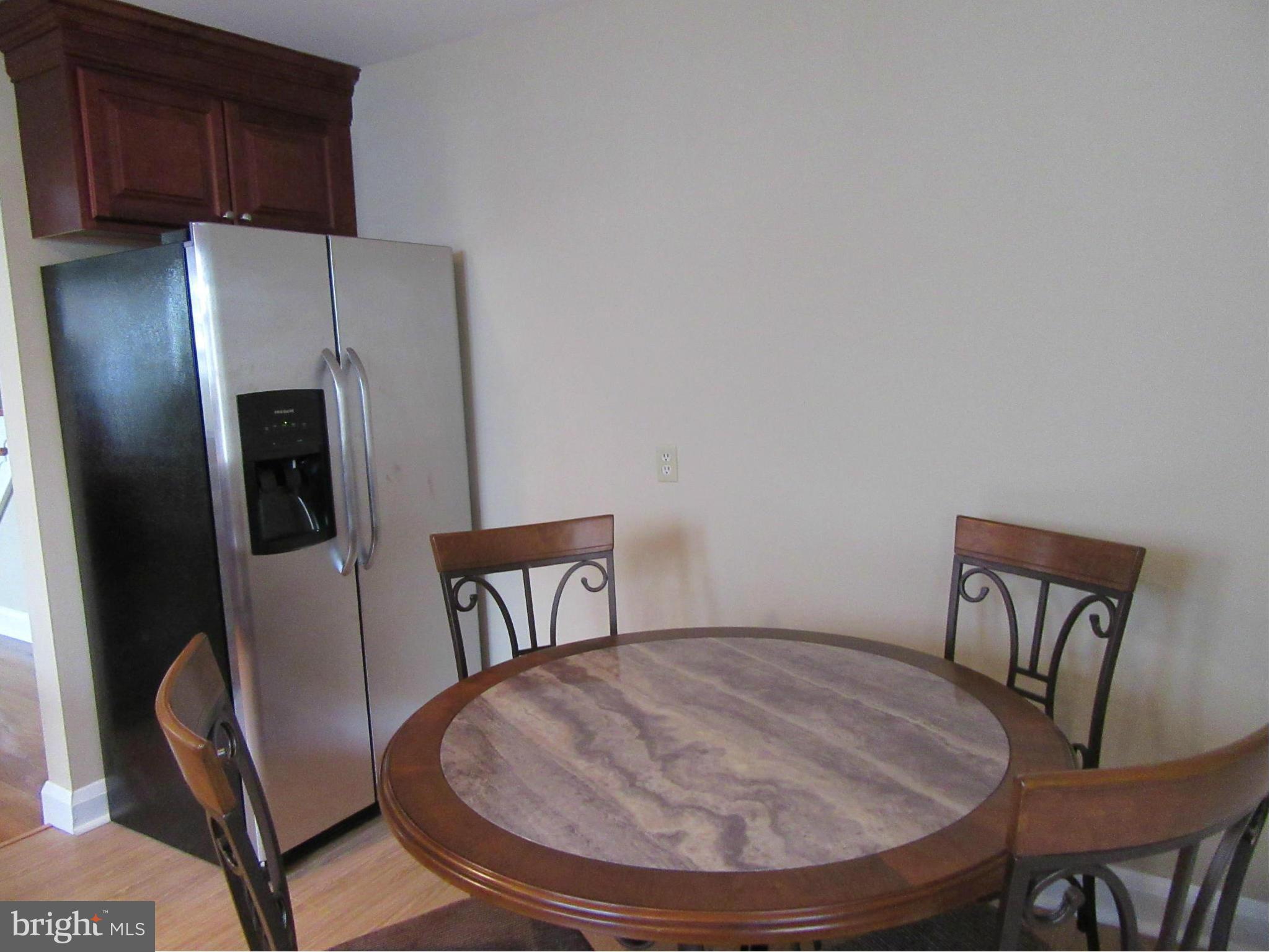 FAIRLAWN - Residential