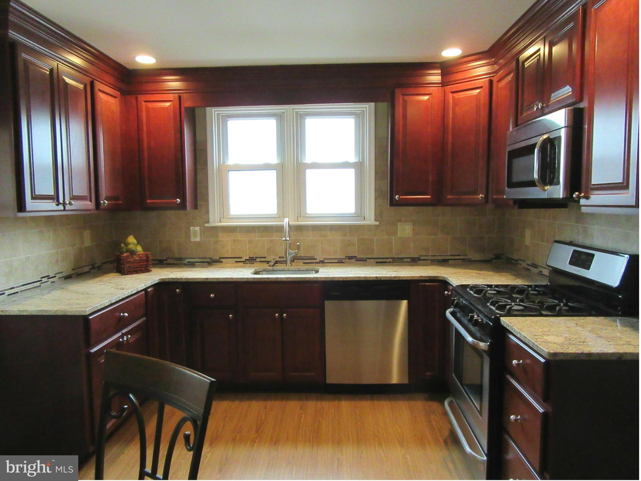 FAIRLAWN - Residential