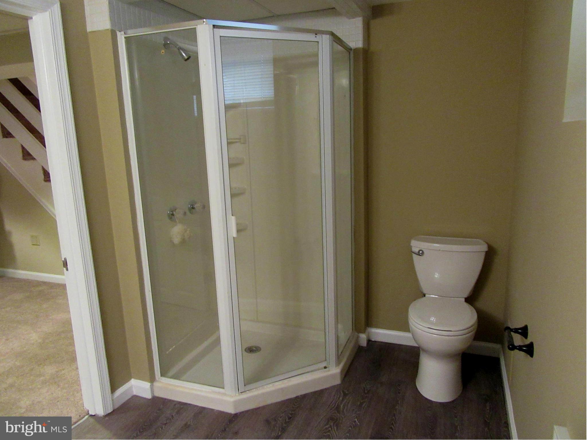 FAIRLAWN - Residential