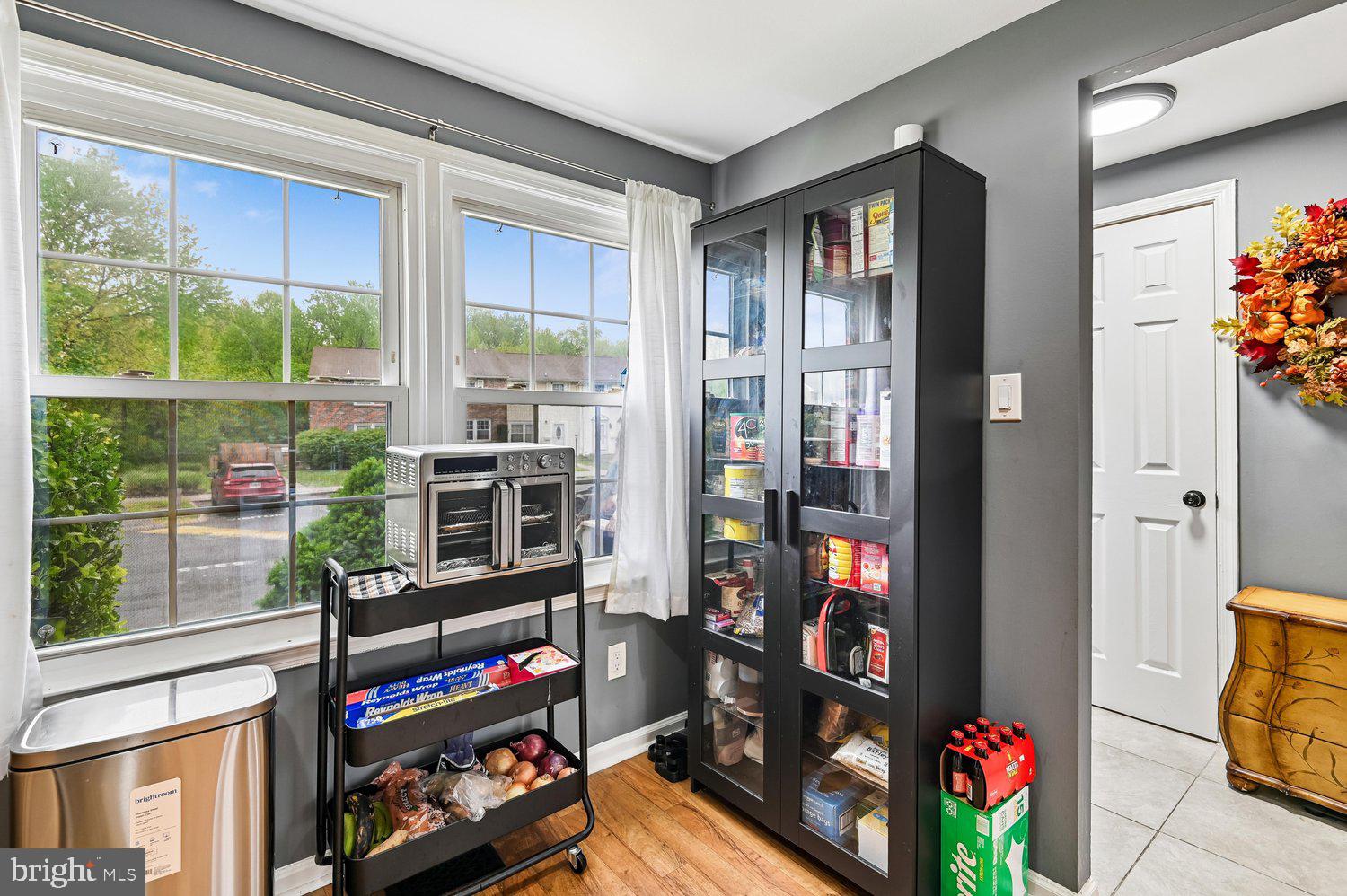 KINGS COURT - Residential