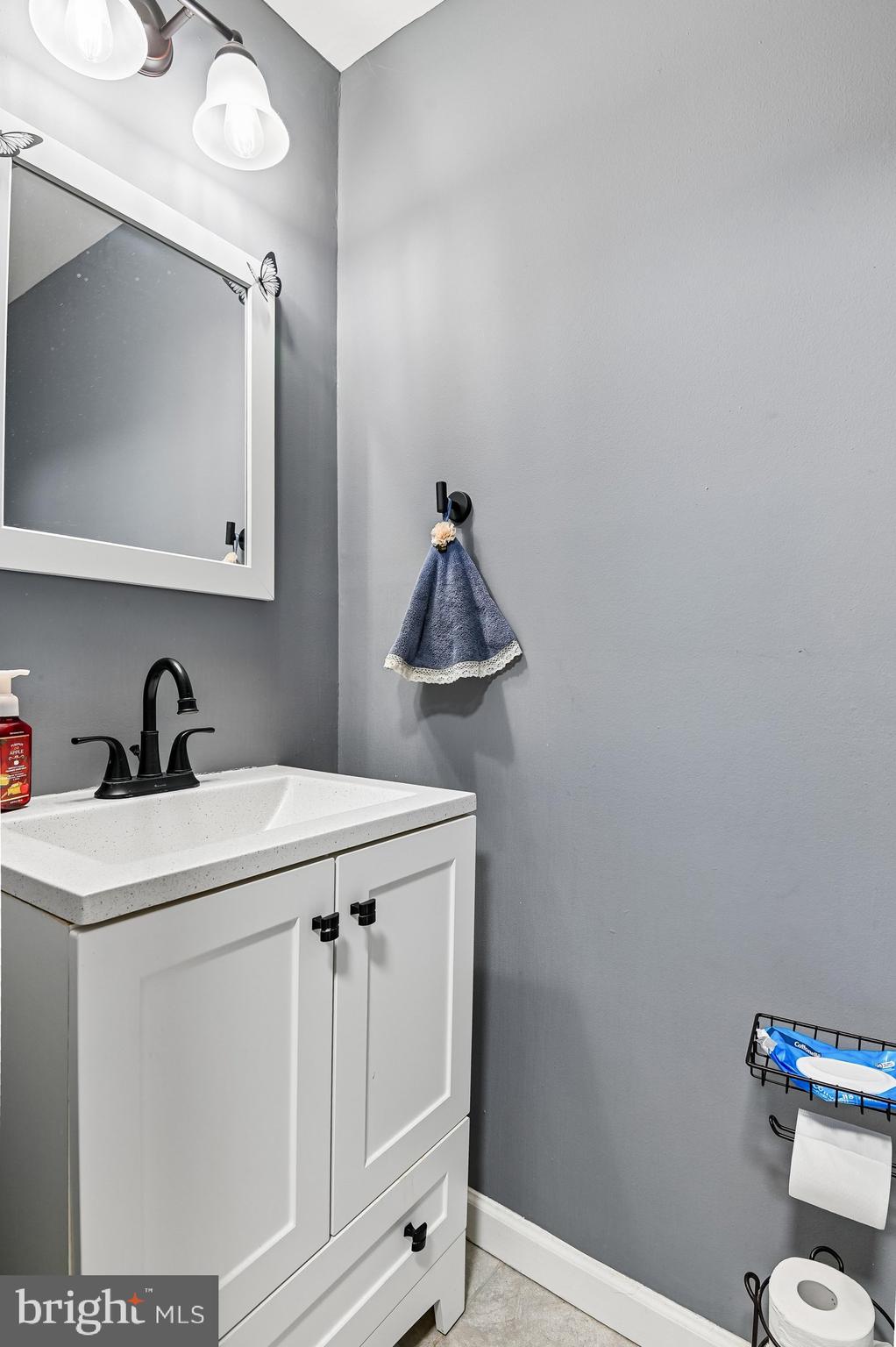 KINGS COURT - Residential