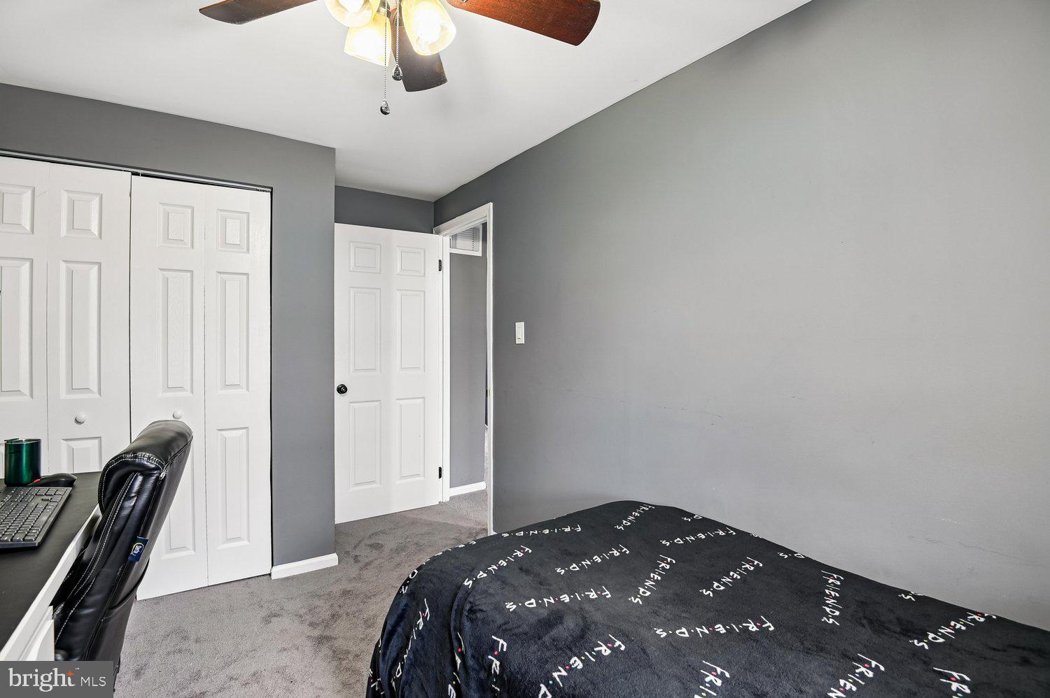 KINGS COURT - Residential