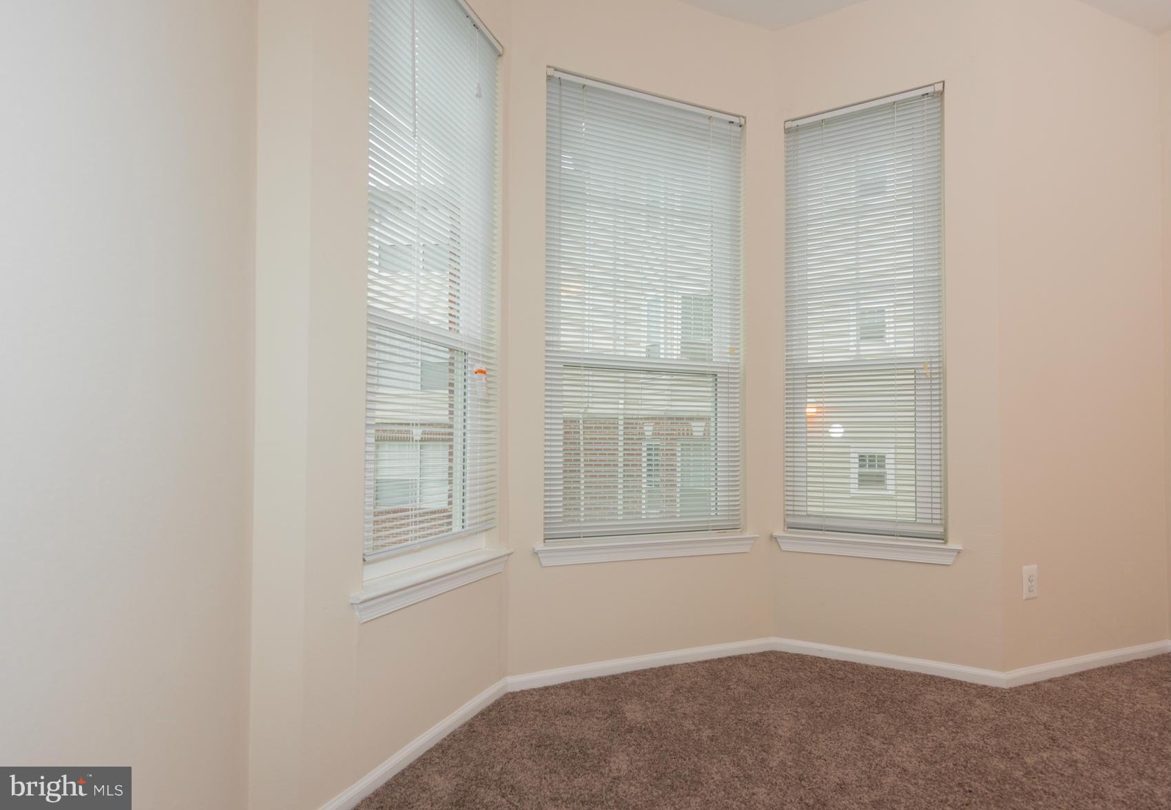 GATES OF MCLEAN - Residential