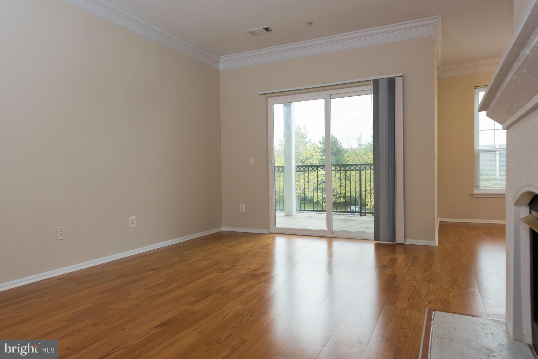 GATES OF MCLEAN - Residential