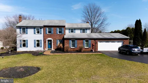 20 Eagle Court, Gilbertsville, PA MLS: PAMC2137454