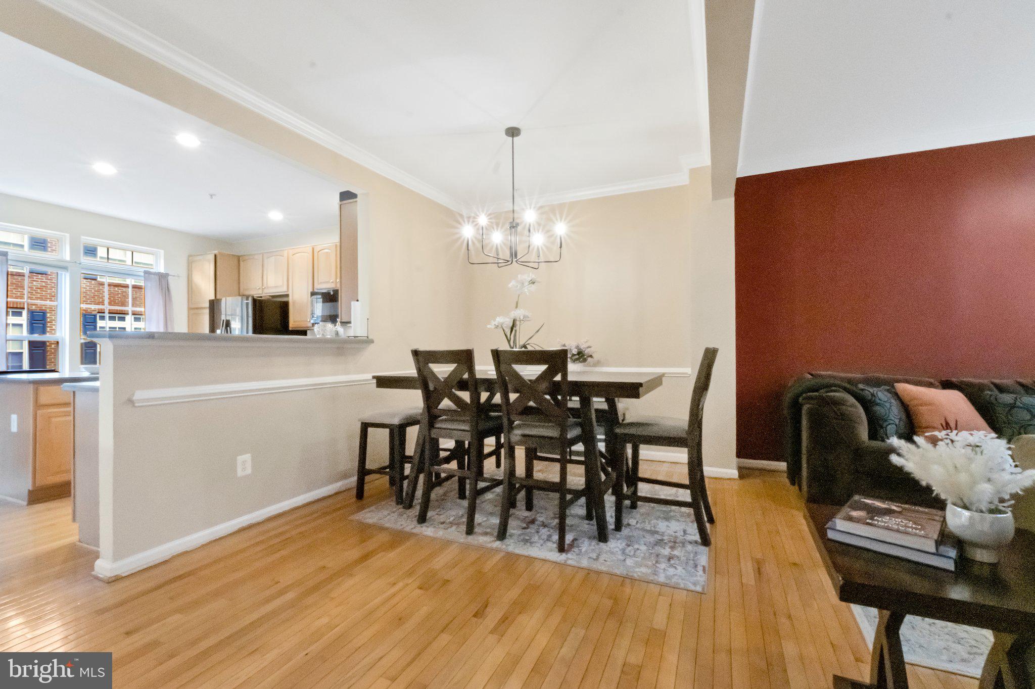 MADISON LANE - Residential