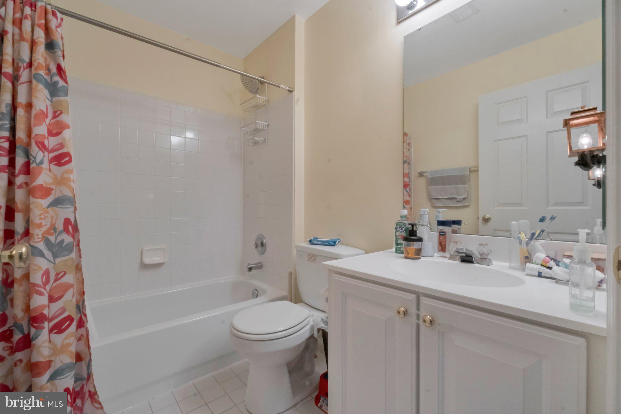 MADISON LANE - Residential