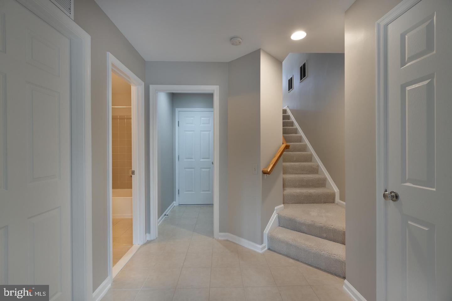 BRAMBLETON - Residential Lease