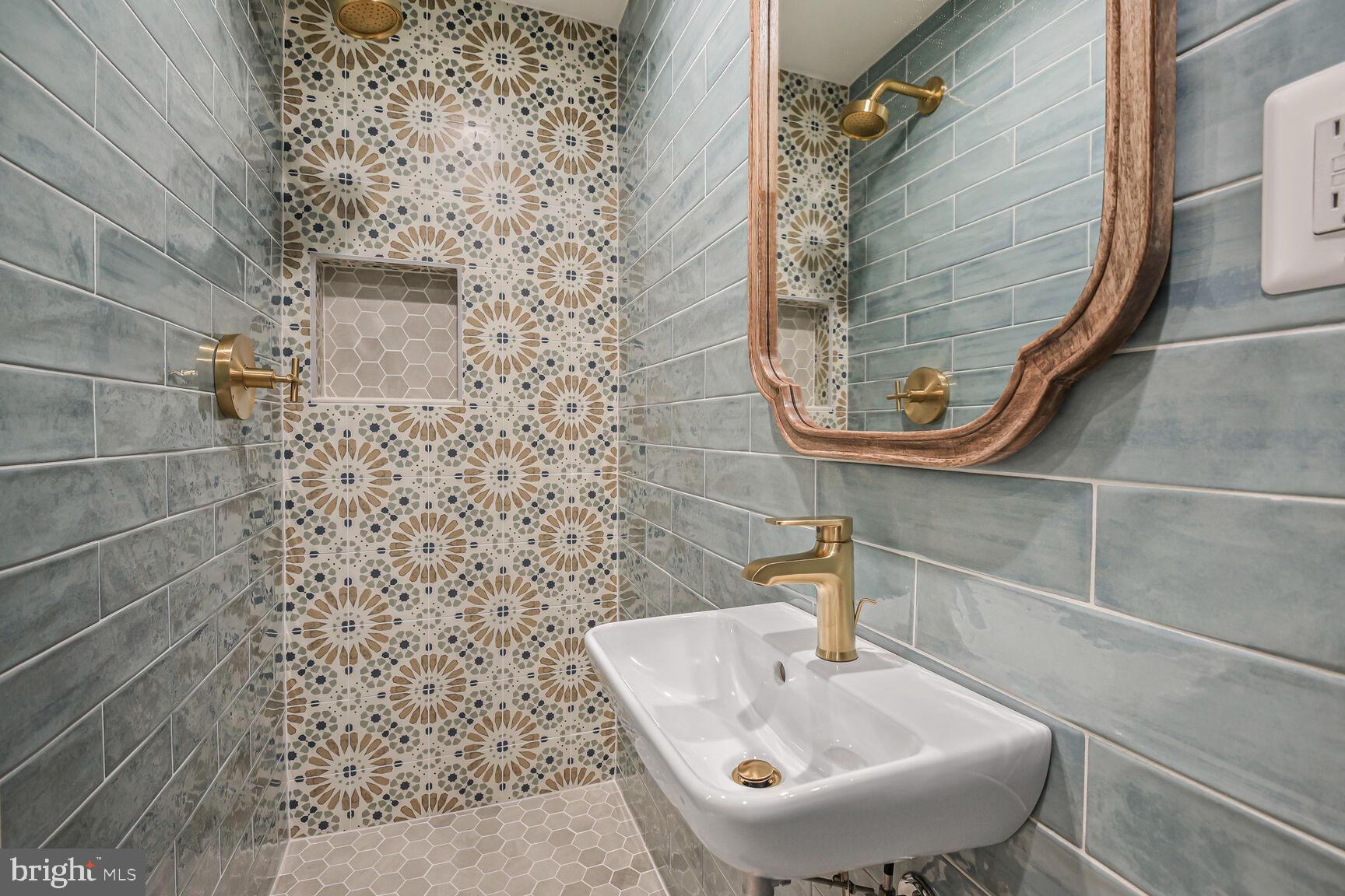 SUMNER - Residential