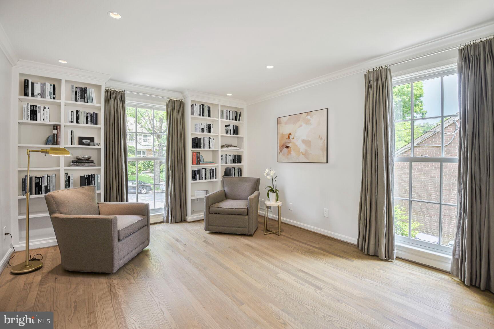 SUMNER - Residential