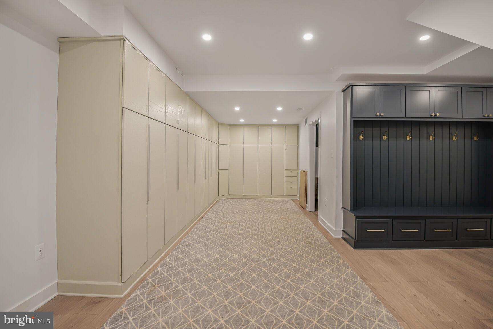 SUMNER - Residential