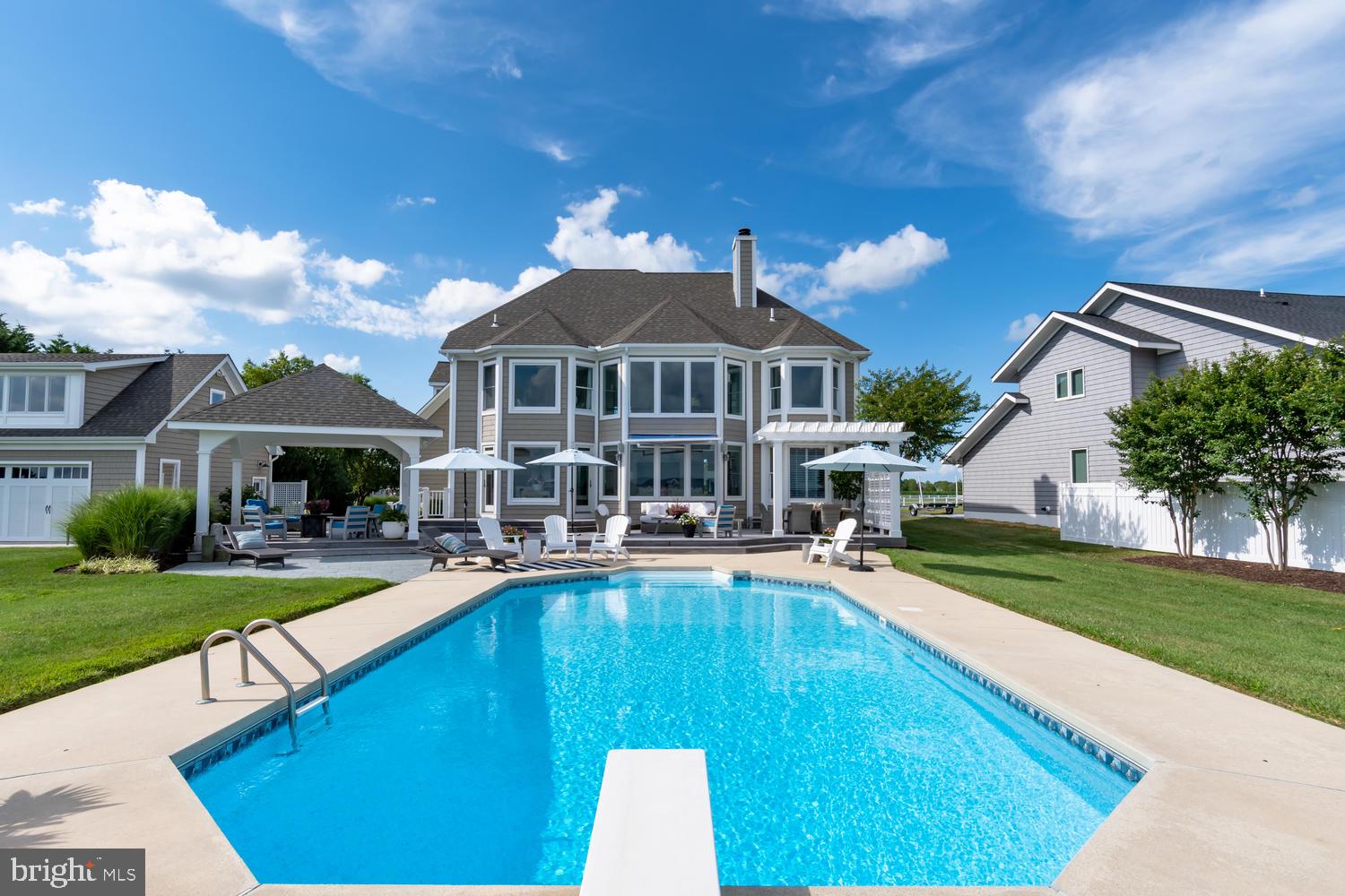 GOOSE POINT ESTATES - Residential