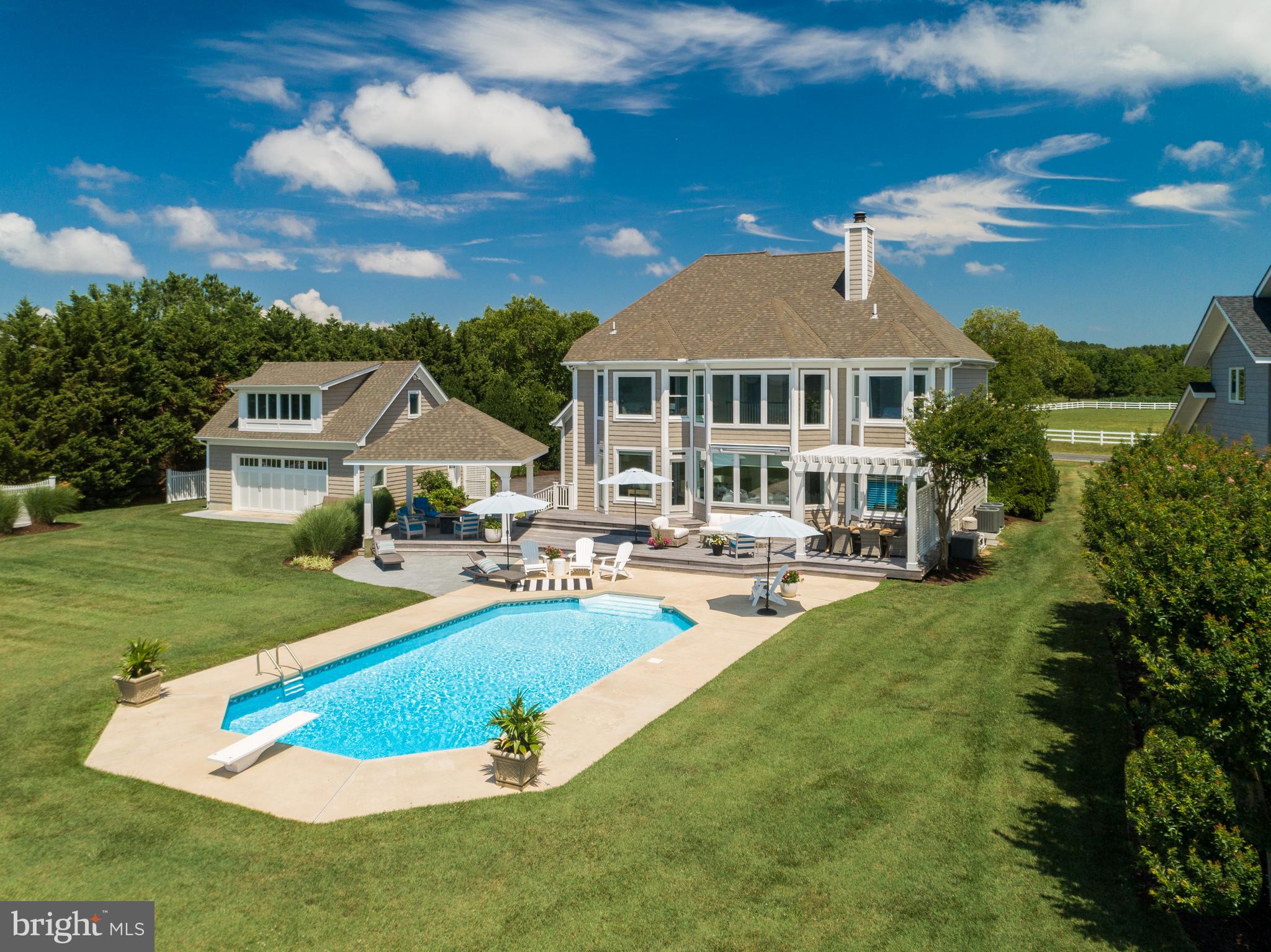 GOOSE POINT ESTATES - Residential